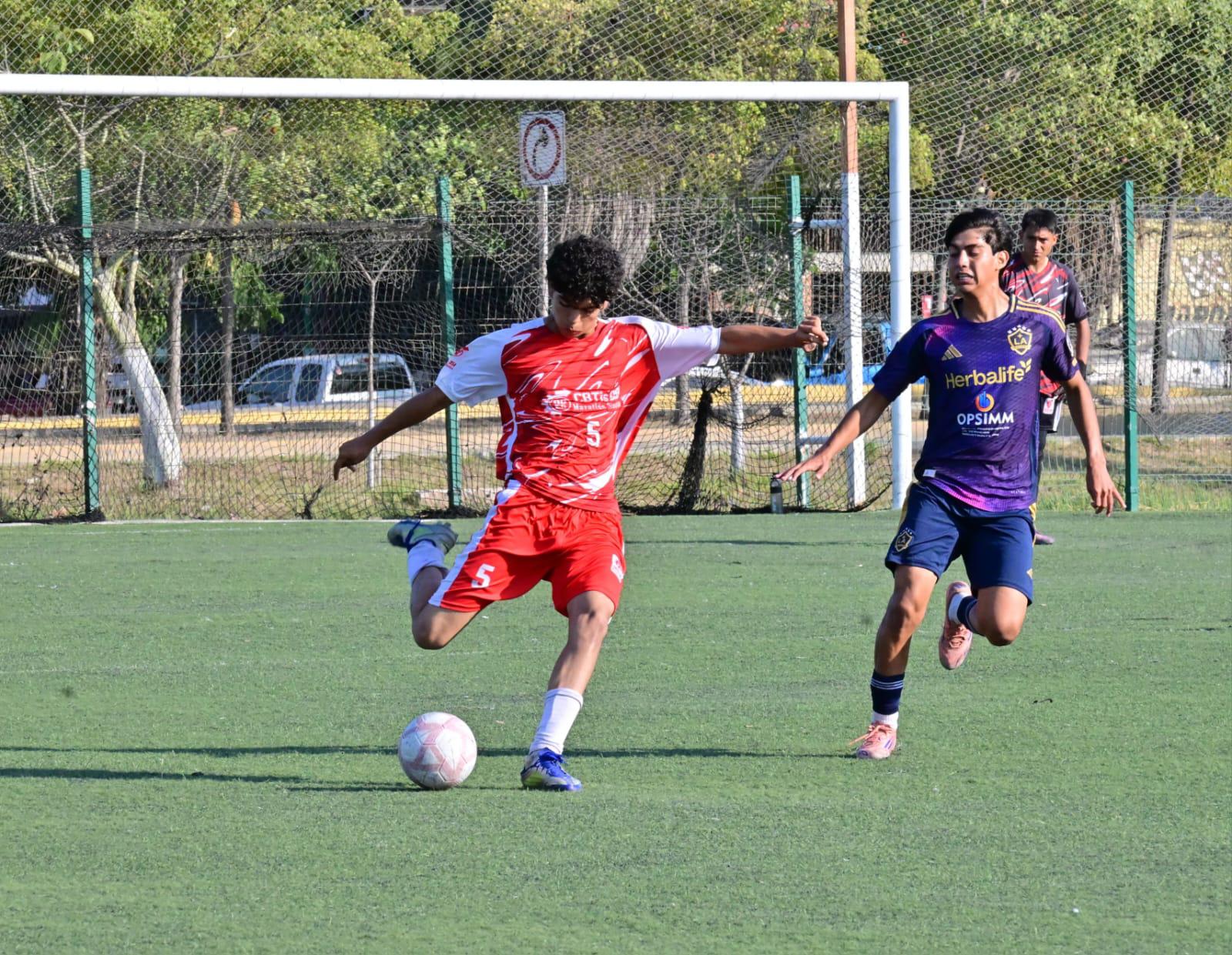 $!¡Nuevo monarca! Águilas de la UAS se proclama campeón de la Liga Estudiantil de Futbol