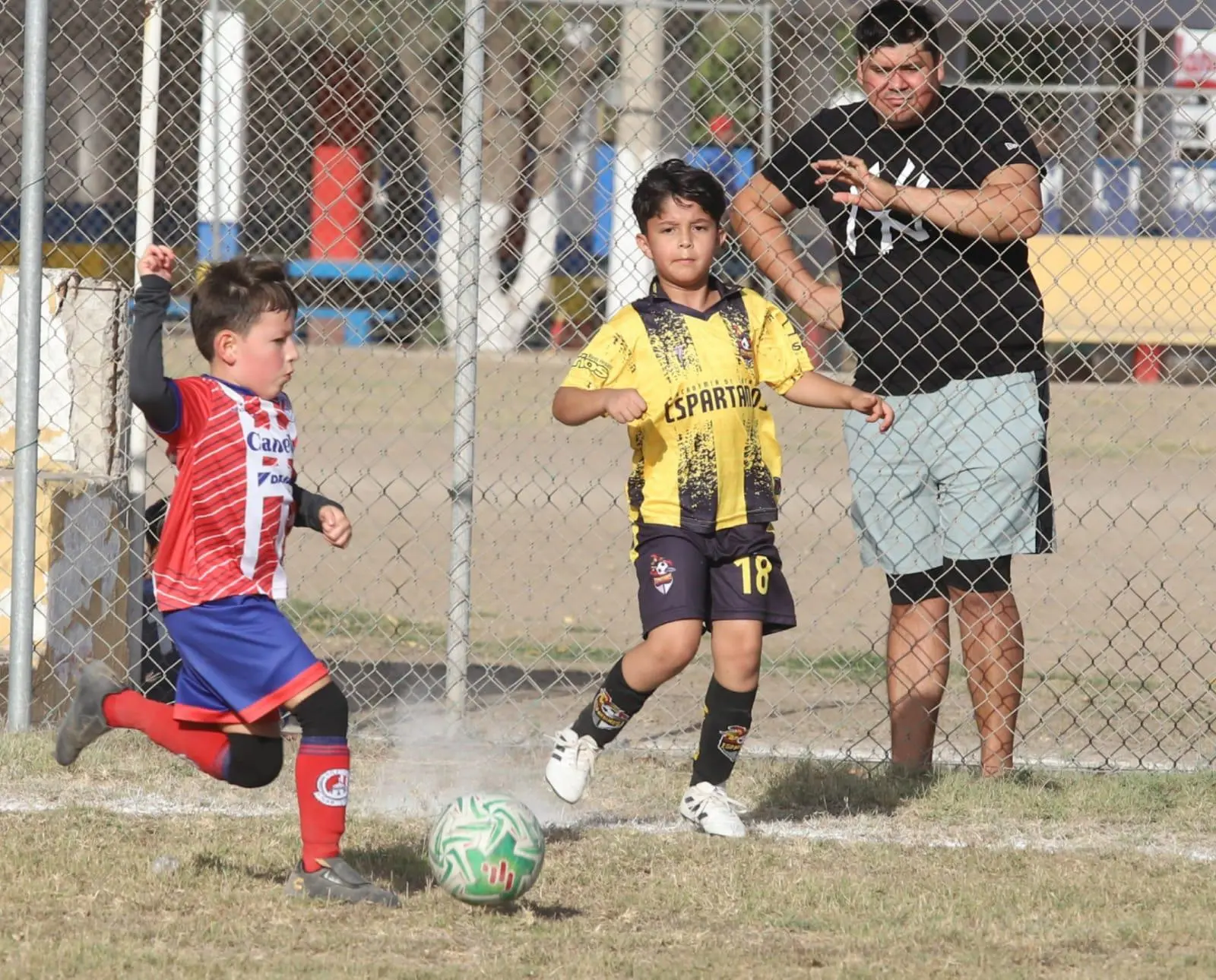 $!Espartanos golea en Chupones en el Torneo Interacademias