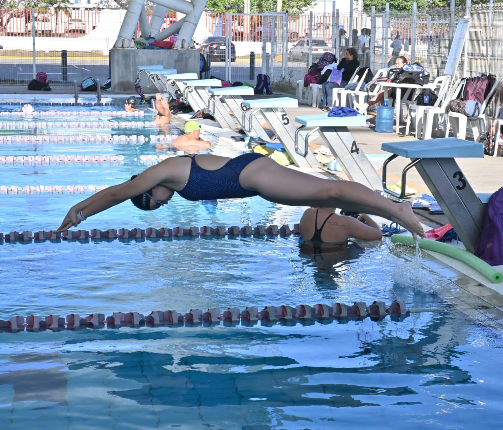$!Nadadoras mazatlecas ya sueñan con los Parapanamericanos Juveniles