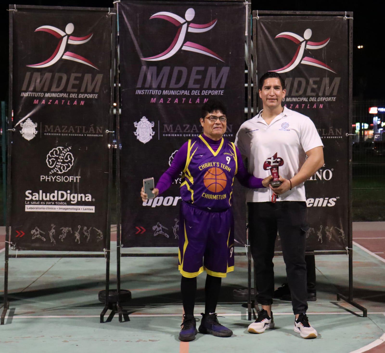 $!Abre nueva temporada la Liga de Baloncesto del Parque Lineal