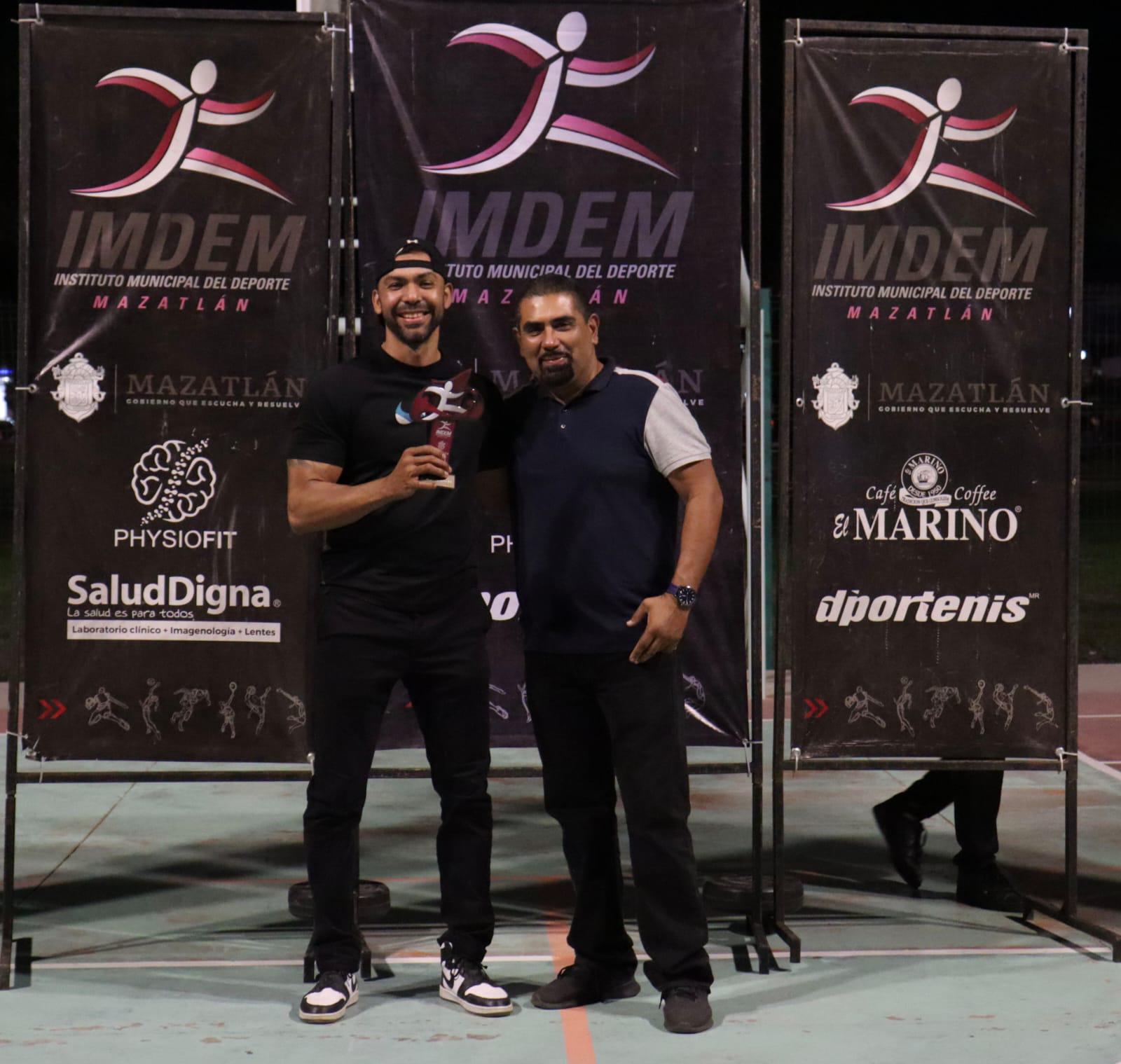 $!Abre nueva temporada la Liga de Baloncesto del Parque Lineal