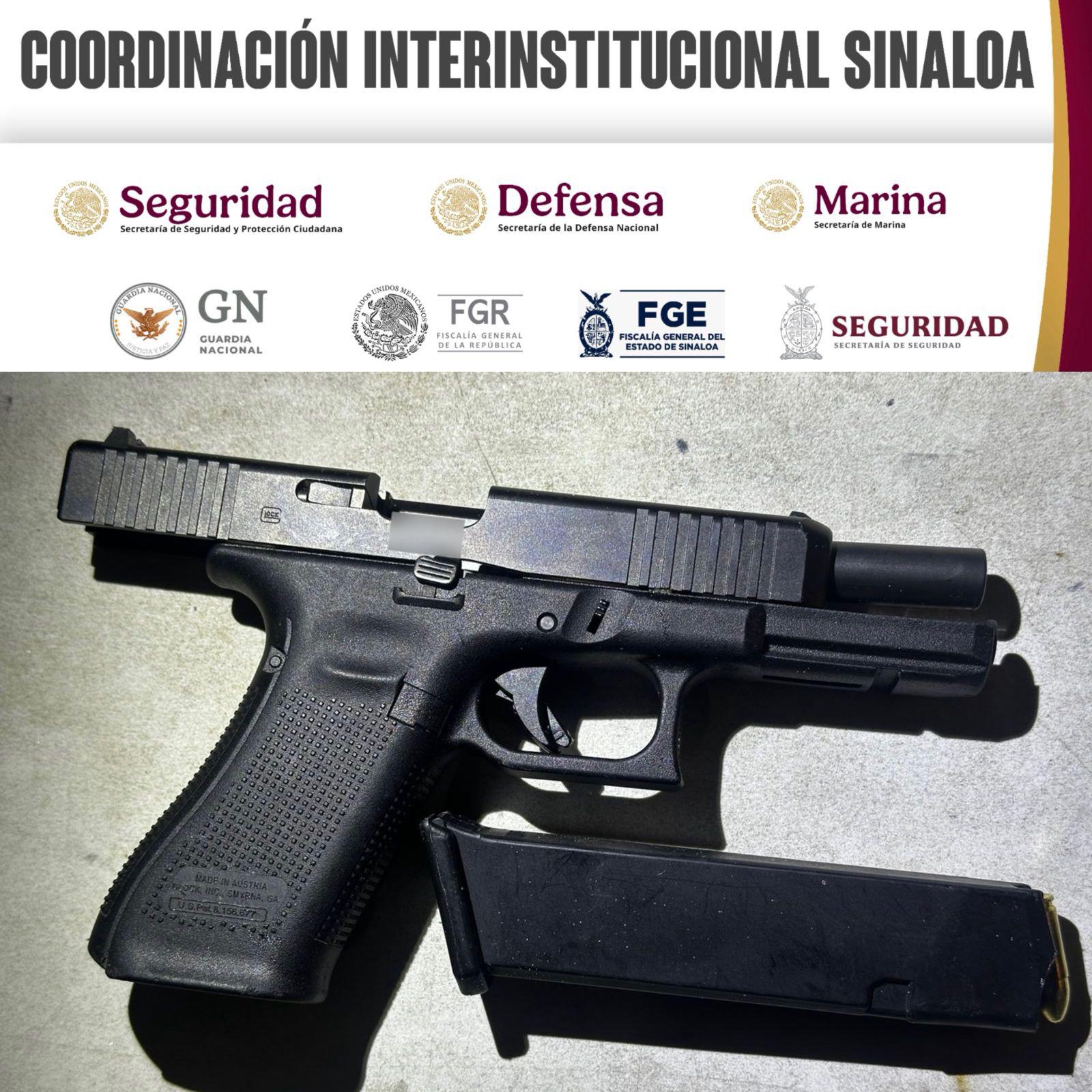 $!Detienen a cuatro tras inspección de la casa baleada en el fraccionamiento Villas del Rey, en Mazatlán