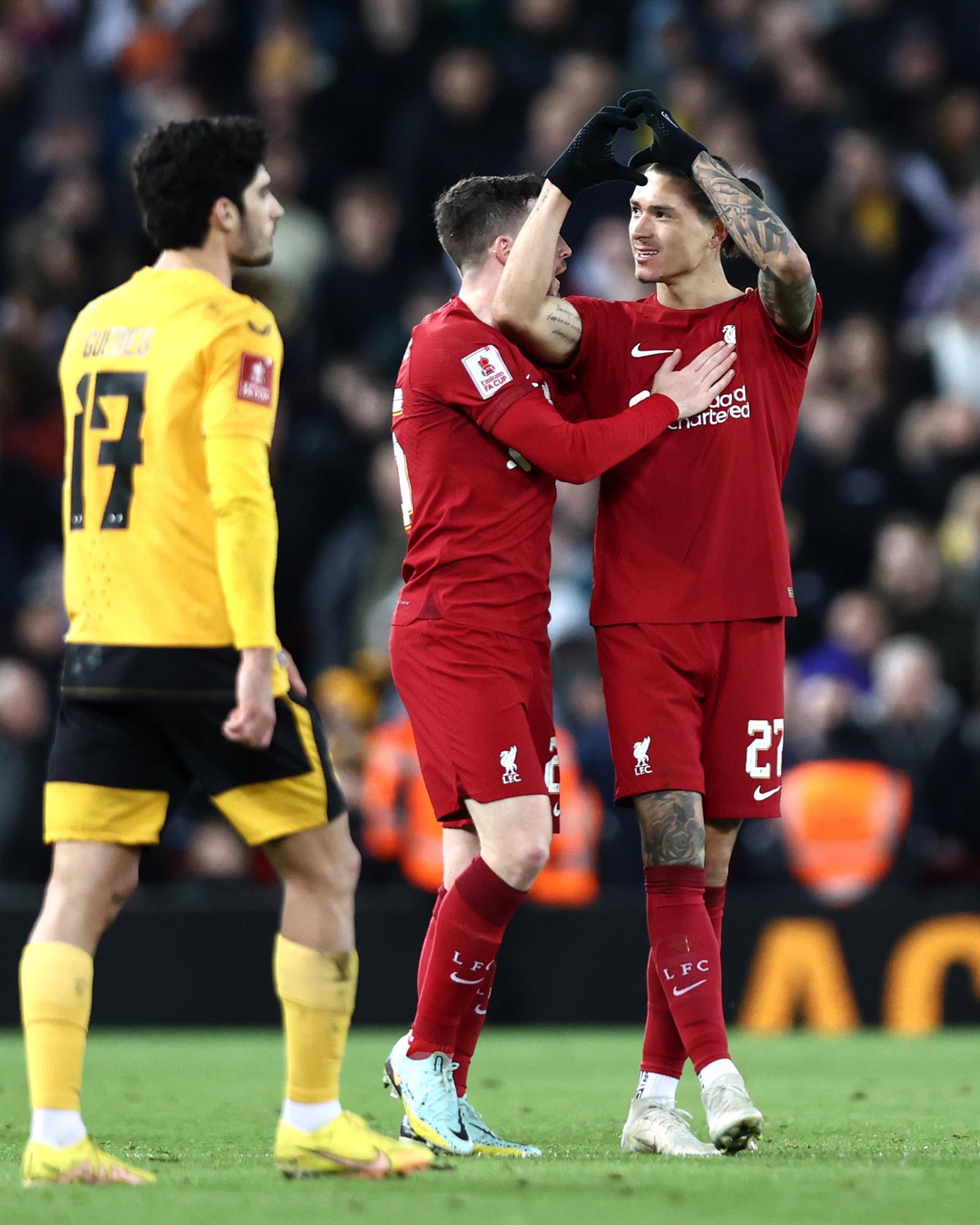 $!Raúl Jiménez es titular en el empate de Wolves ante Liverpool