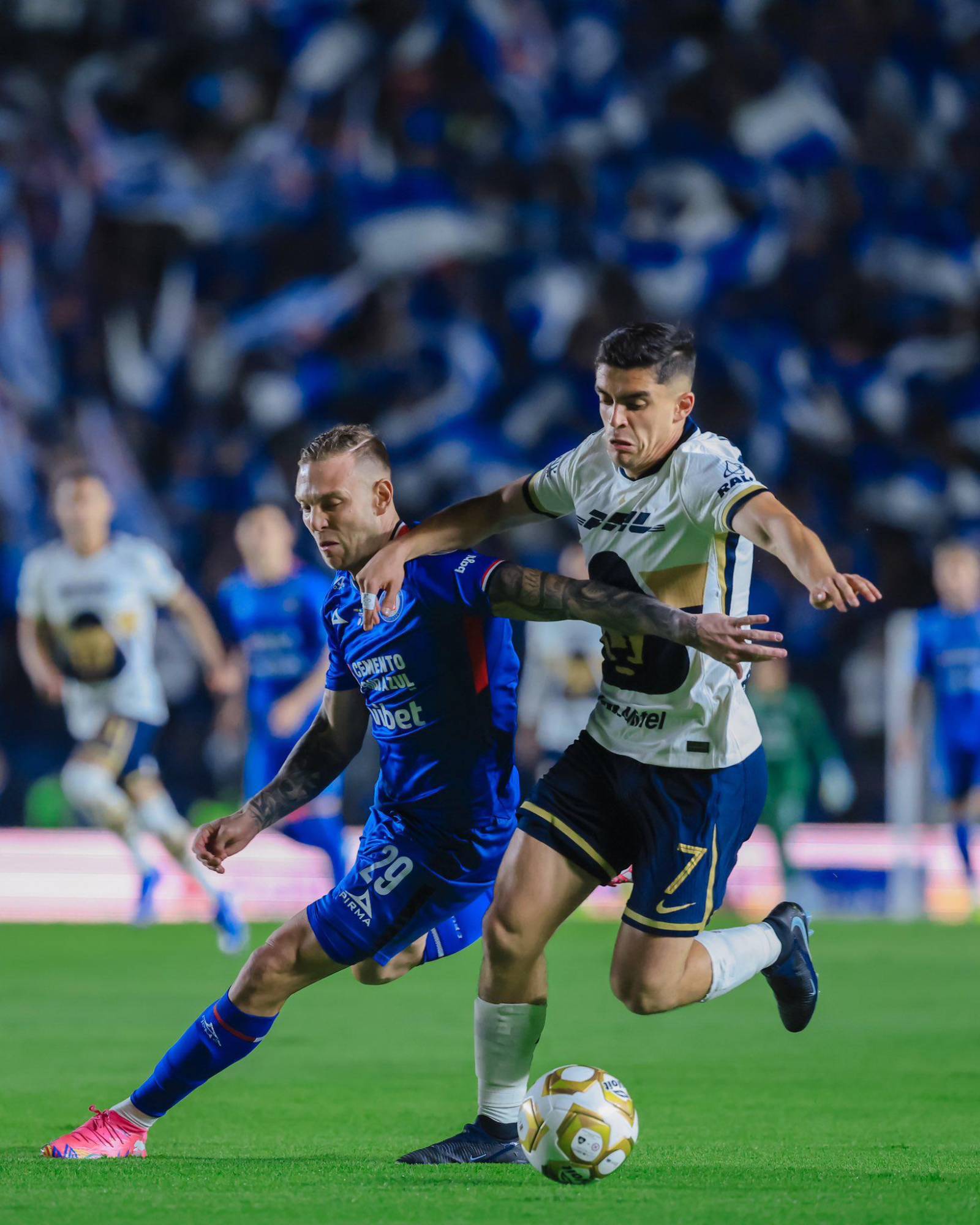 $!Cruz Azul perdona a Pumas y deja abierta la final del Clausura 2026 tras empate sin goles