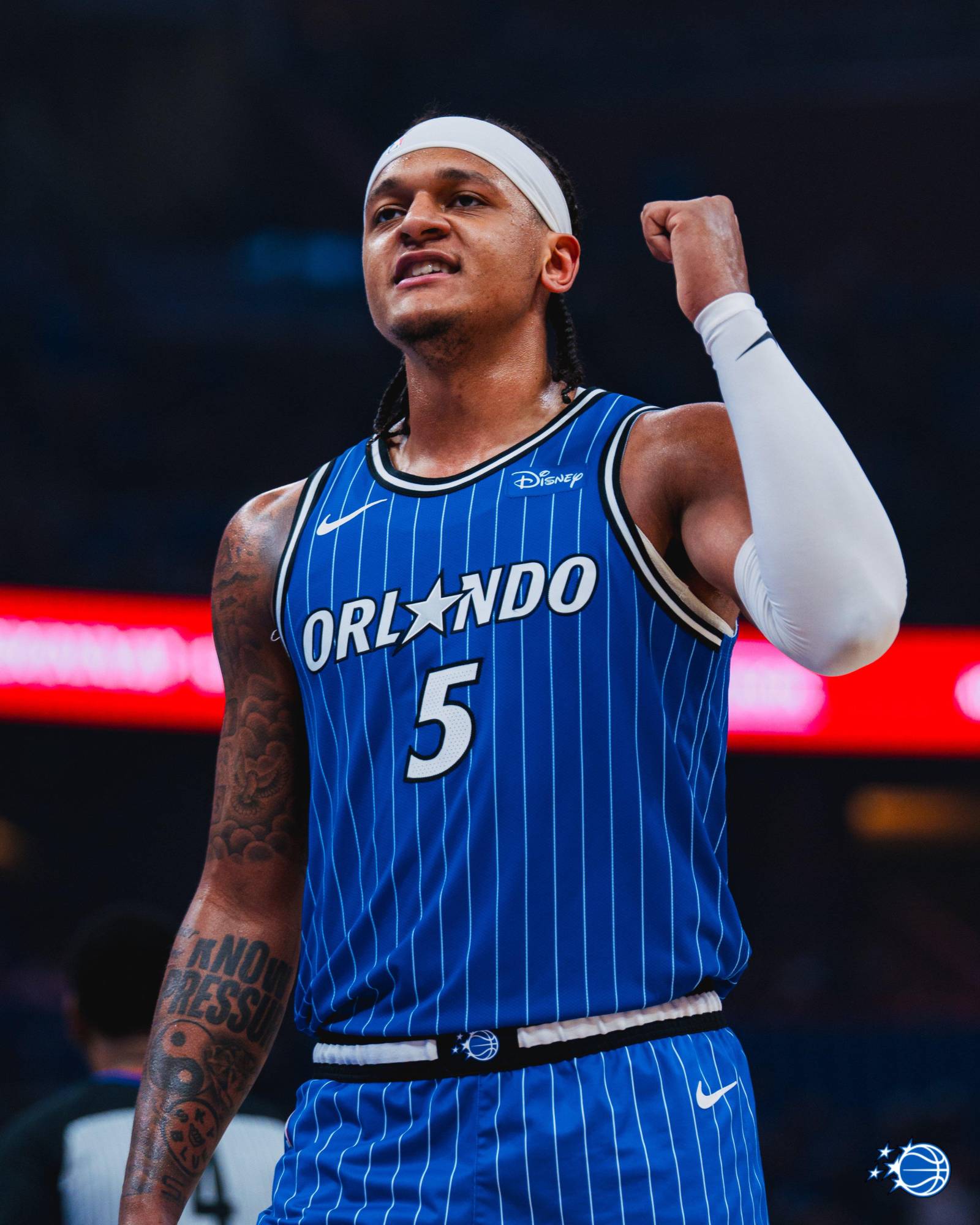 $!Orlando arrasa a Hornets y se mete a playoffs