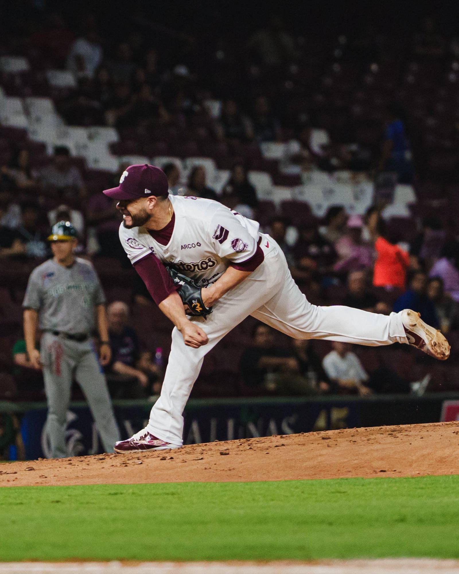 $!Tomateros inicia los playoffs con triunfo en casa