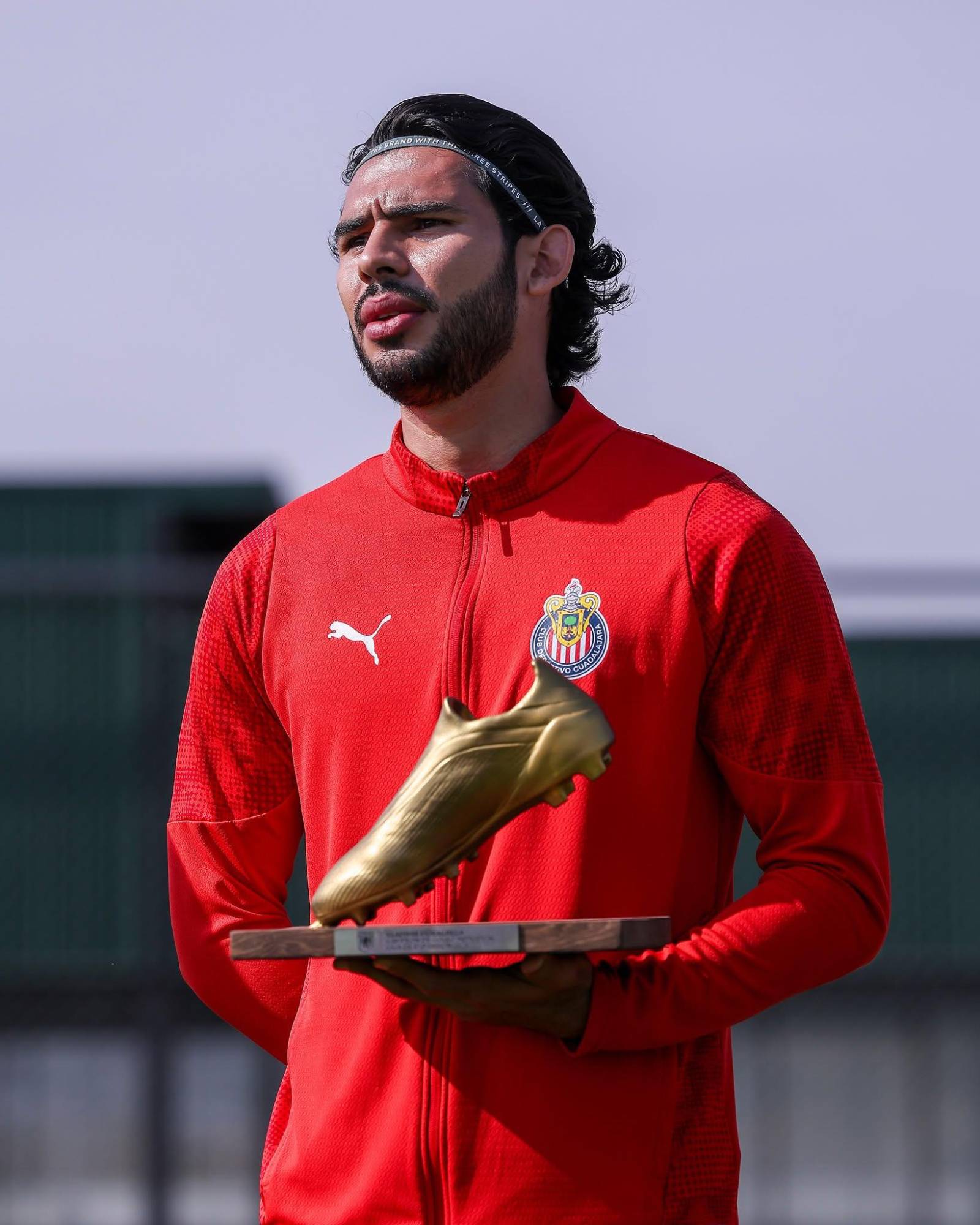$!Sinaloense Vladimir Moragrega pelea por un lugar en el primer equipo de Chivas