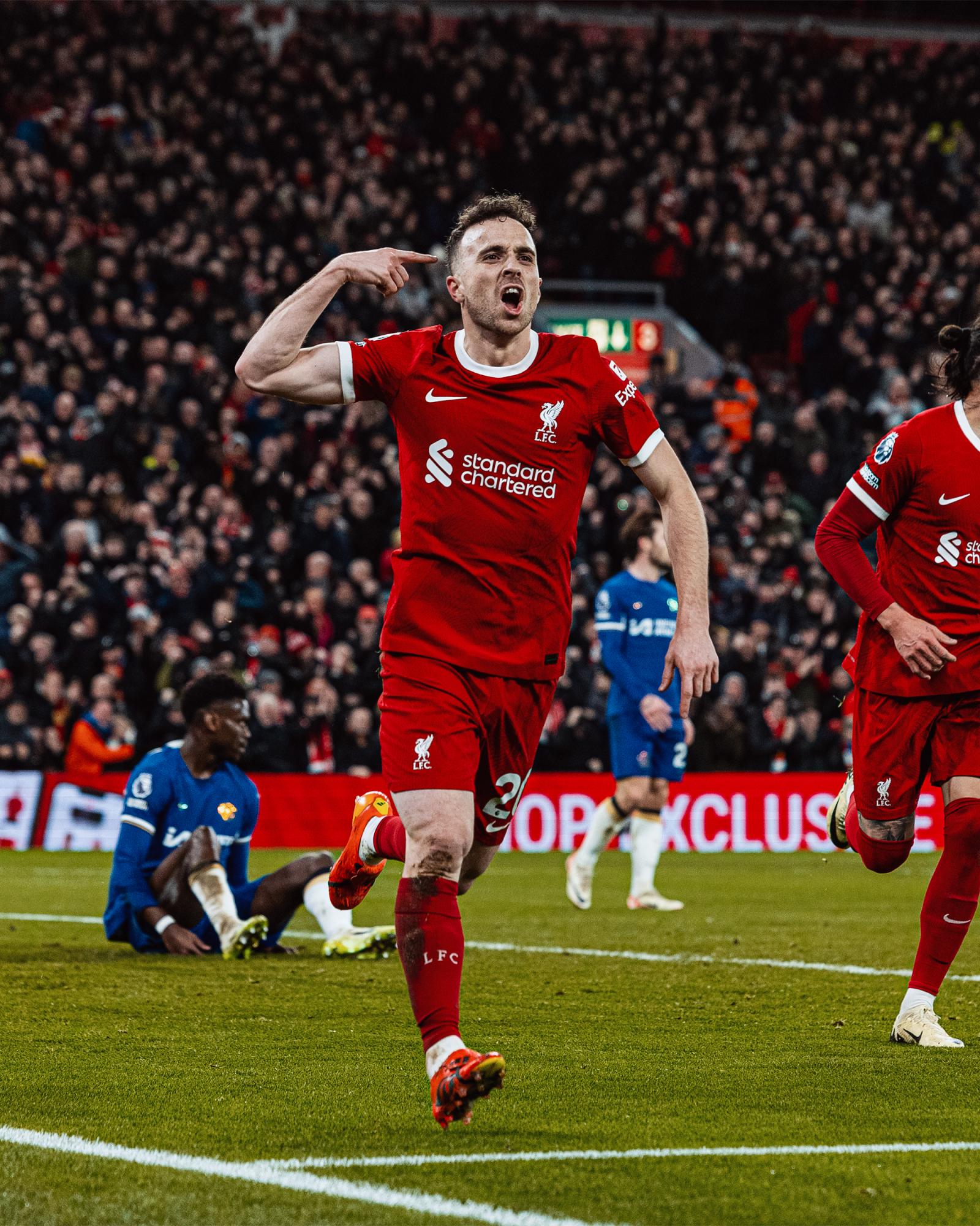 $!Liverpool mantiene la cima tras golear al Chelsea
