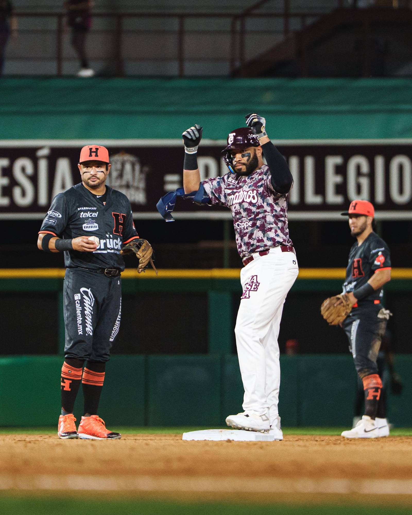 $!Tomateros remonta en extras y asegura la serie ante Naranjeros