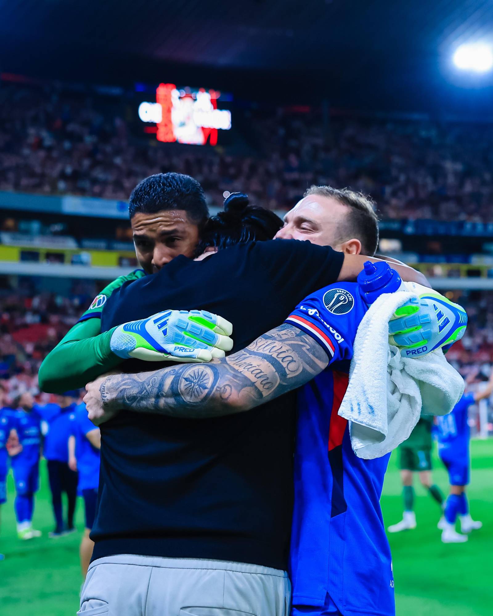 $!Joel Huiqui pone a Cruz Azul a un paso de la décima estrella