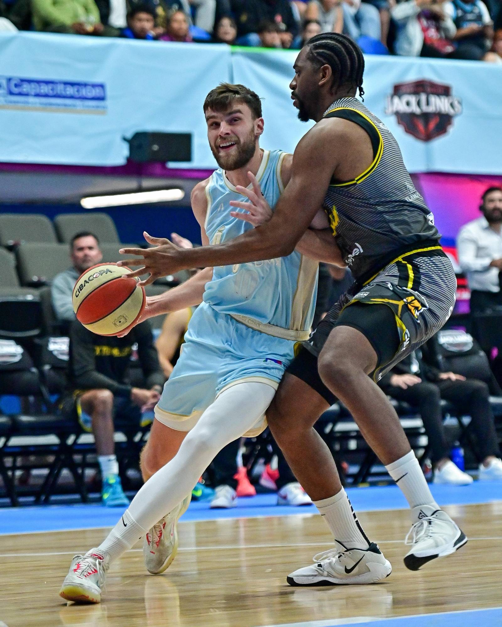 $!Caballeros de Culiacán se derrumba y cae ante Ángeles en Cibacopa