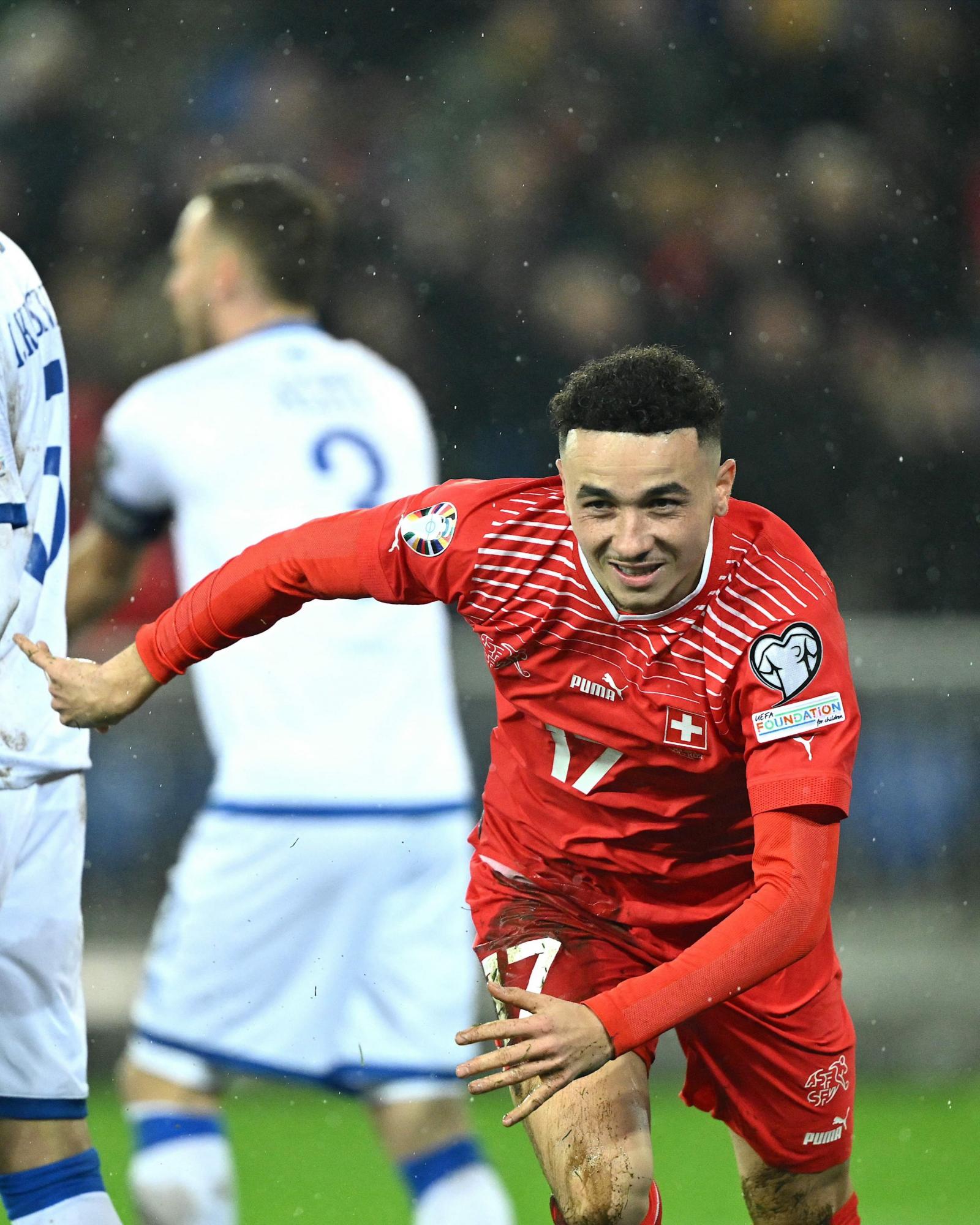 $!Tres selecciones más clasifican a la Euro; Francia logra goleada histórica