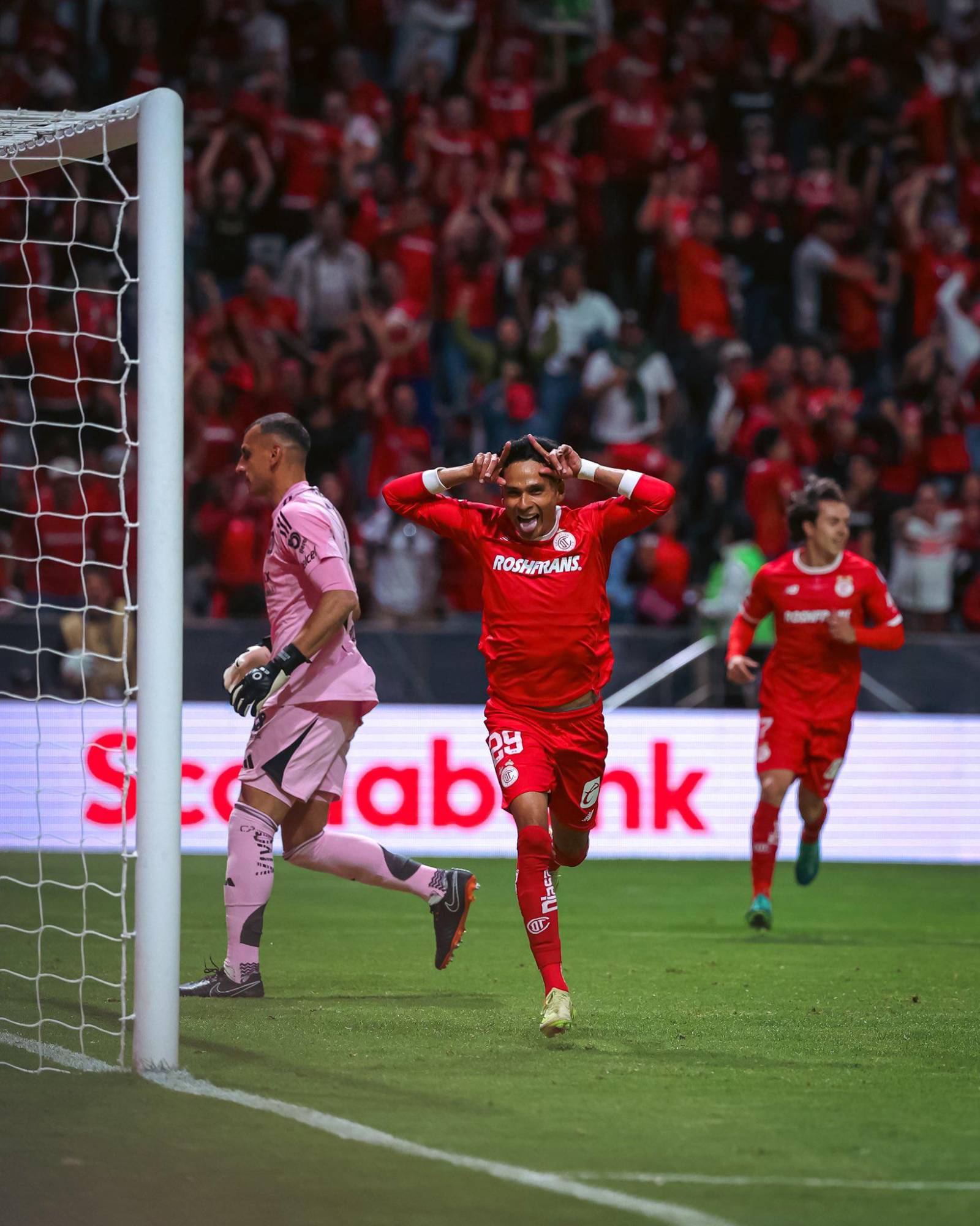 $!Toluca vuelve a la cima de Concacaf y conquista su tercera Concachampions