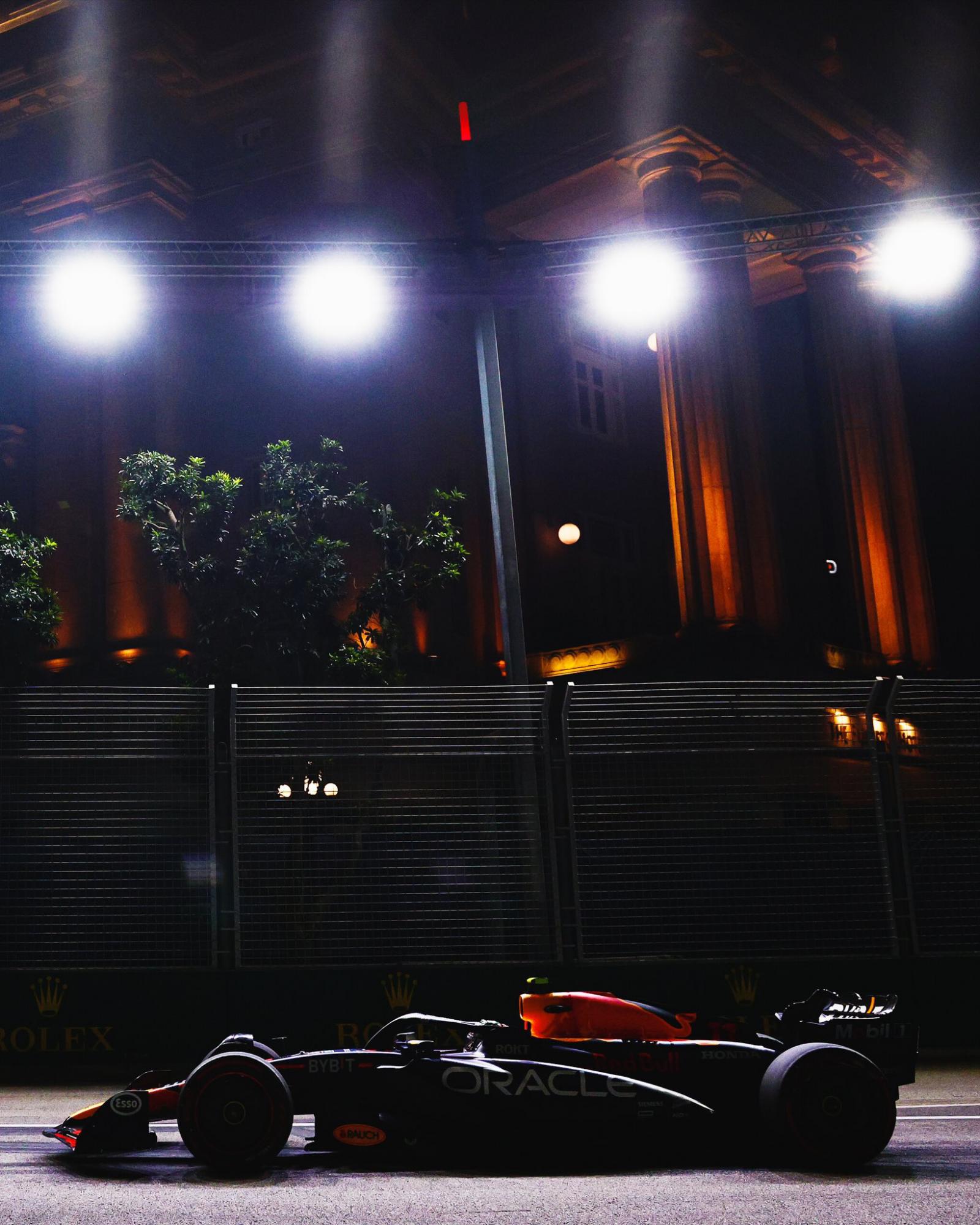 $!Checo y Verstappen saldrán fuera del top 10 en Singapur