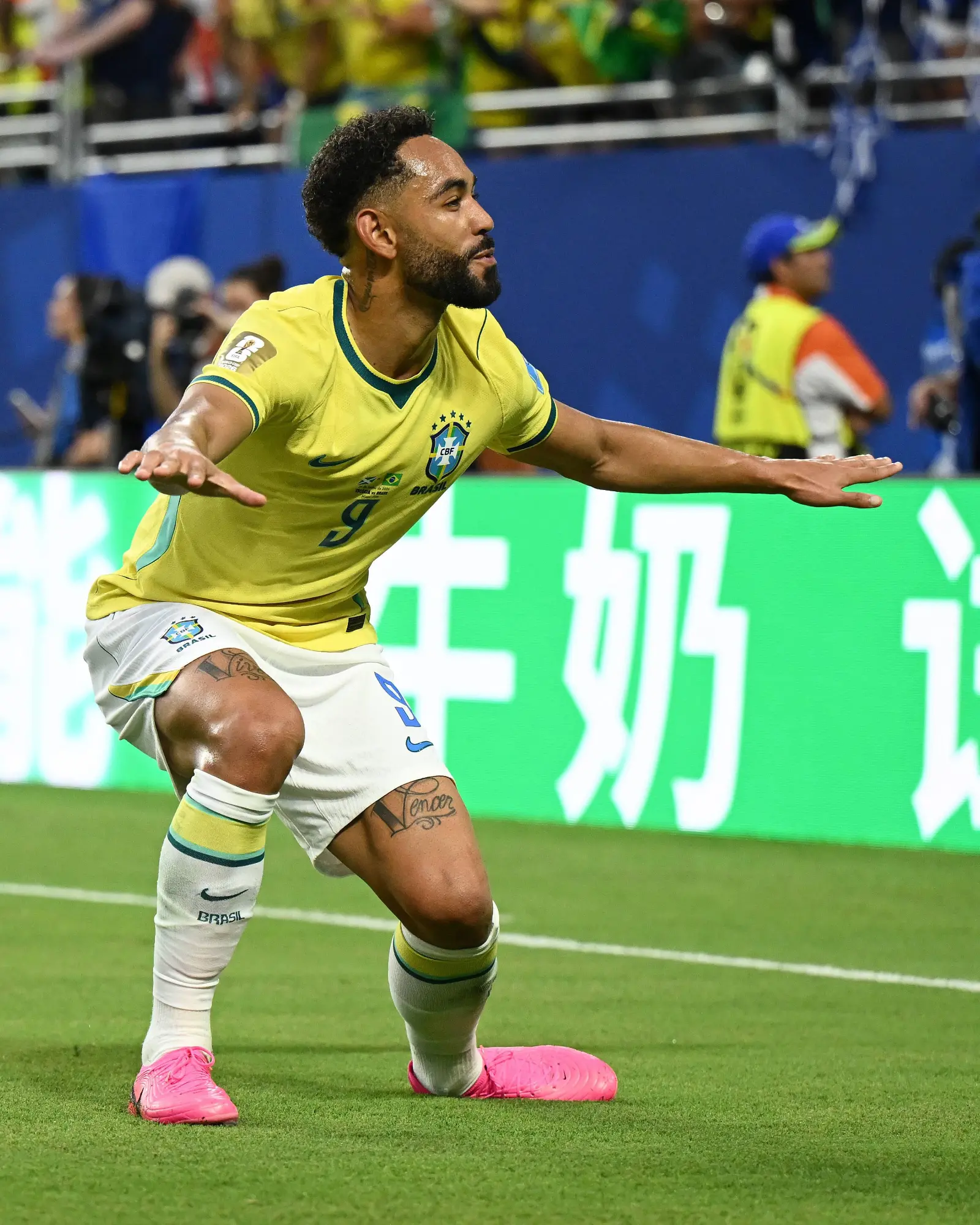 $!Brasil golea a Escocia de la mano de Vini, asegura el liderato y celebra el regreso de Neymar