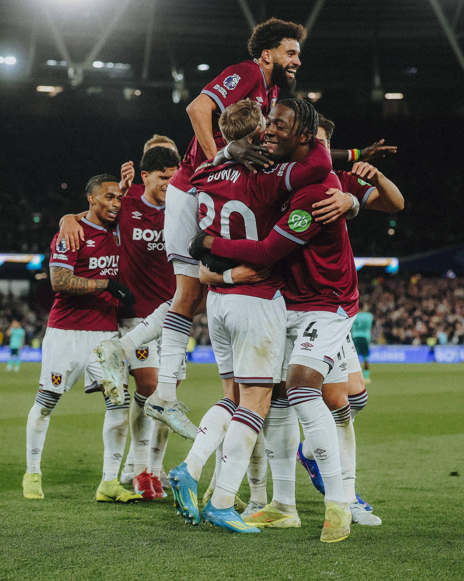 $!West Ham golea a Wolves y sueña con salvarse en la Premier League
