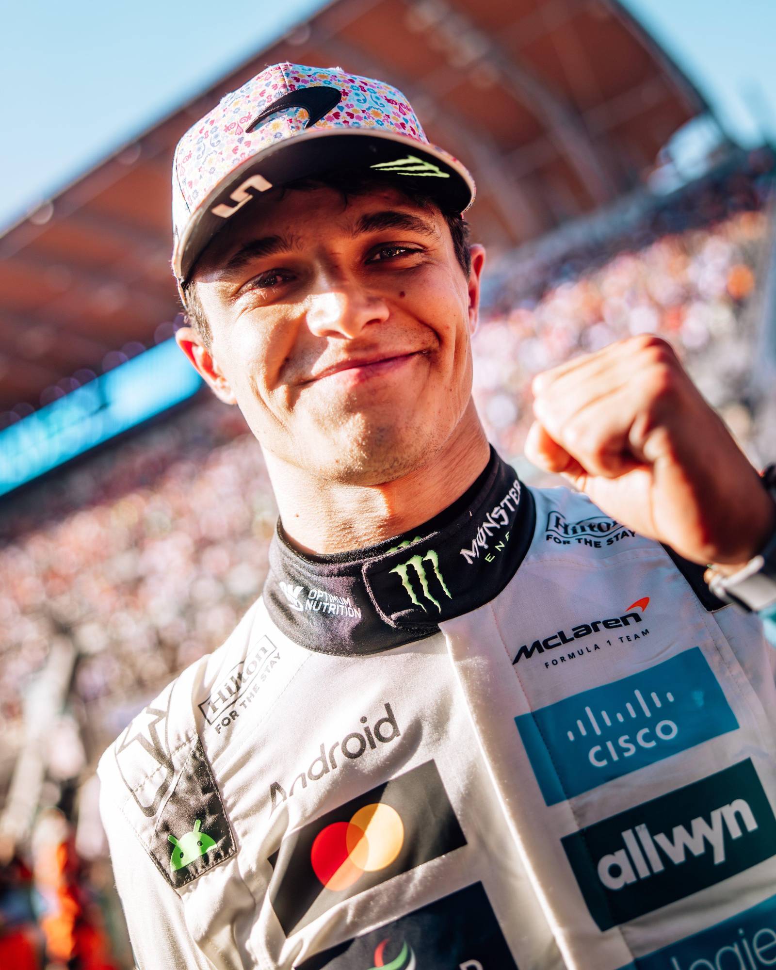 $!‘Una carrera bastante sencilla’: Lando Norris celebra su primera victoria en México y lidera el Mundial