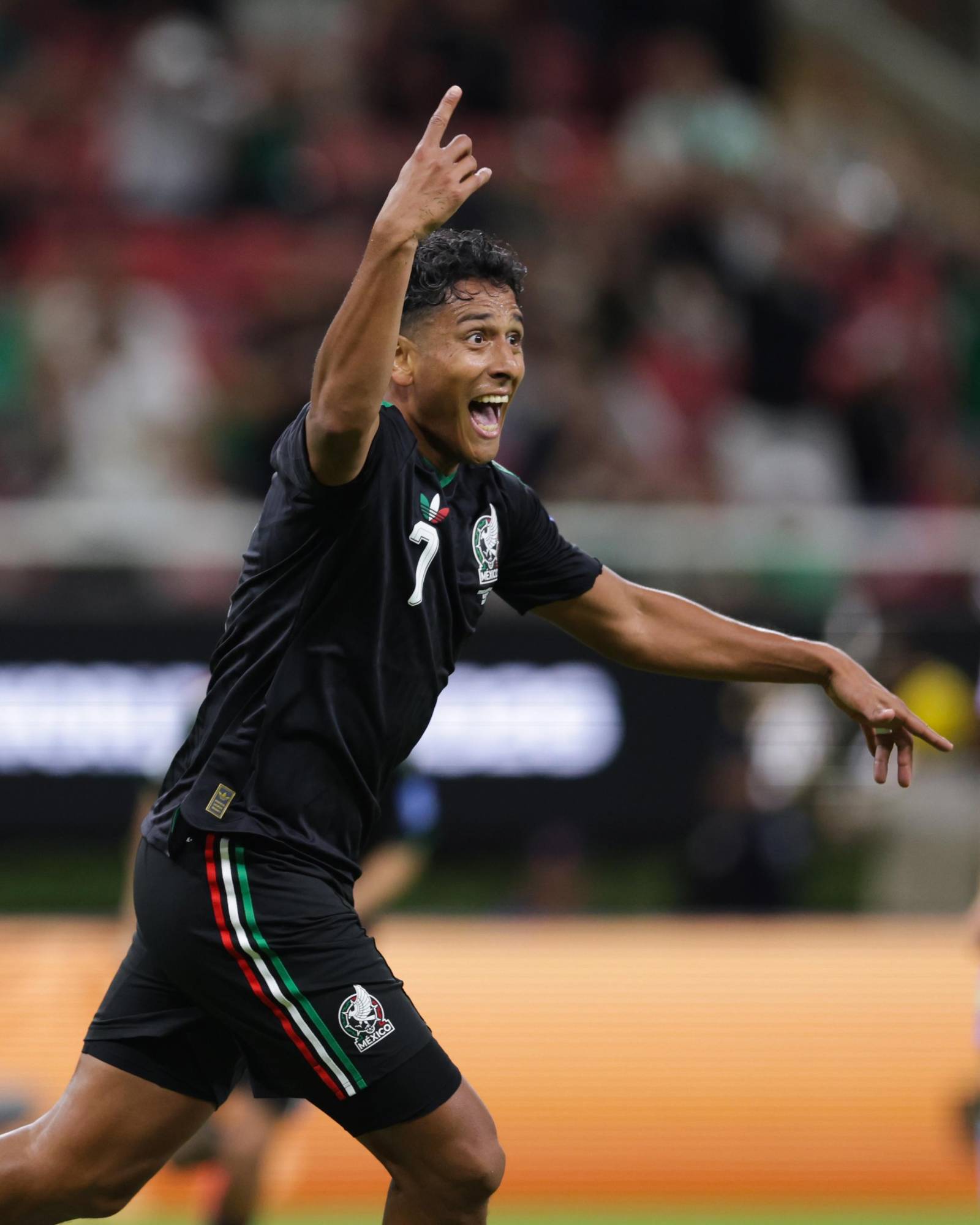 $!‘La mentalidad te saca adelante’: Luis Romo responde a las críticas con gol y MVP en el Mundial