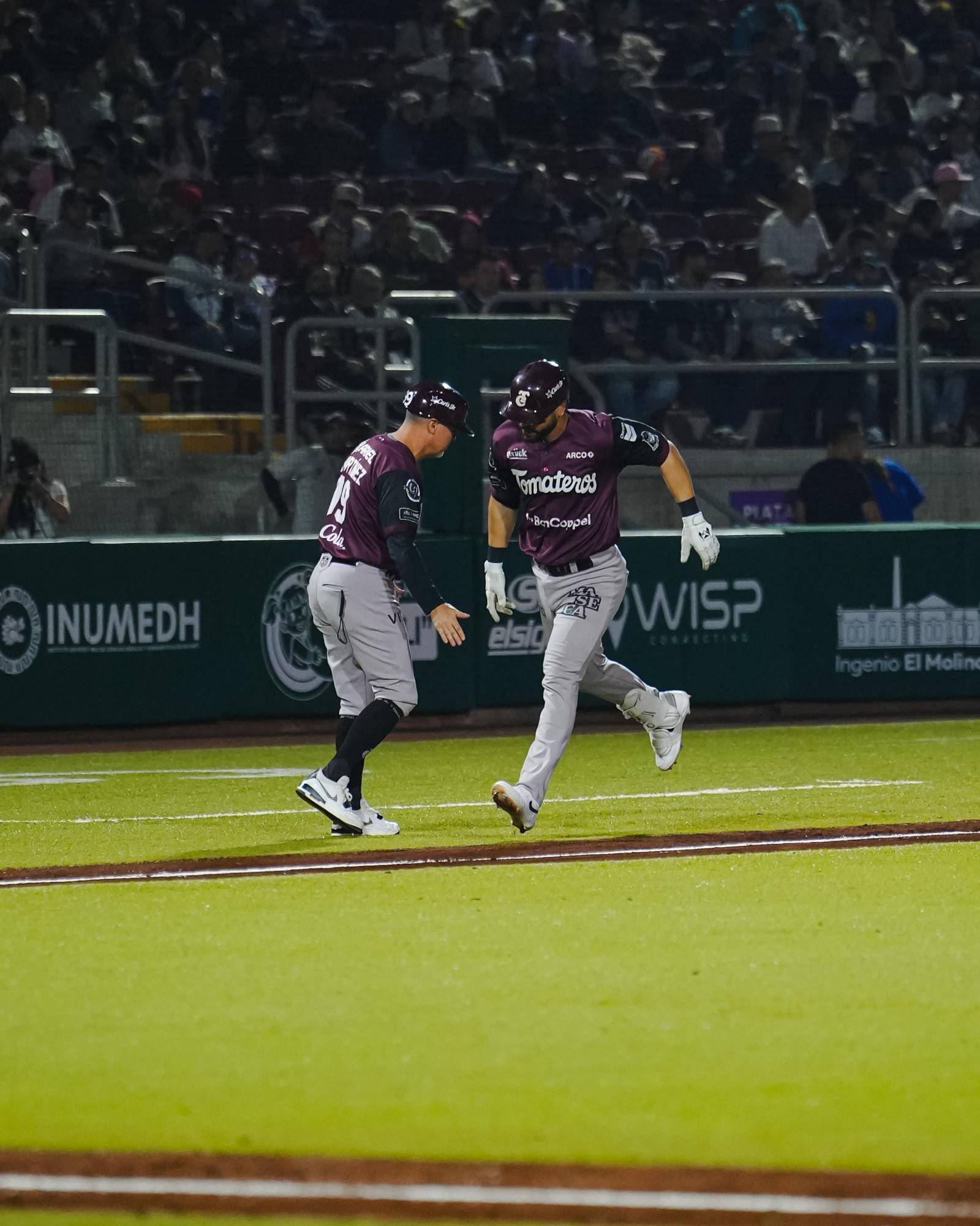 $!Jaguares toma ventaja en serie clave clave frente a Tomateros