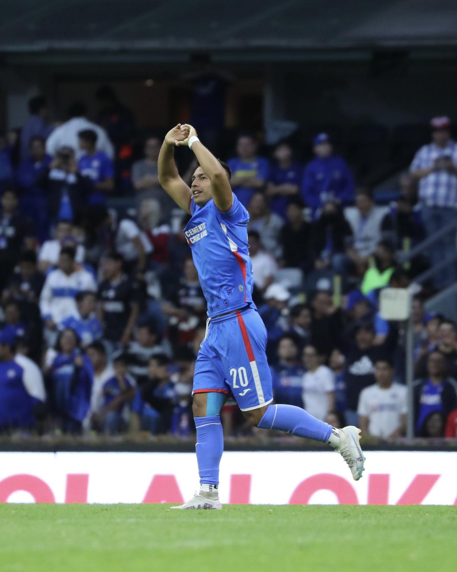 $!Cruz Azul liga triunfos con penalti de Morales