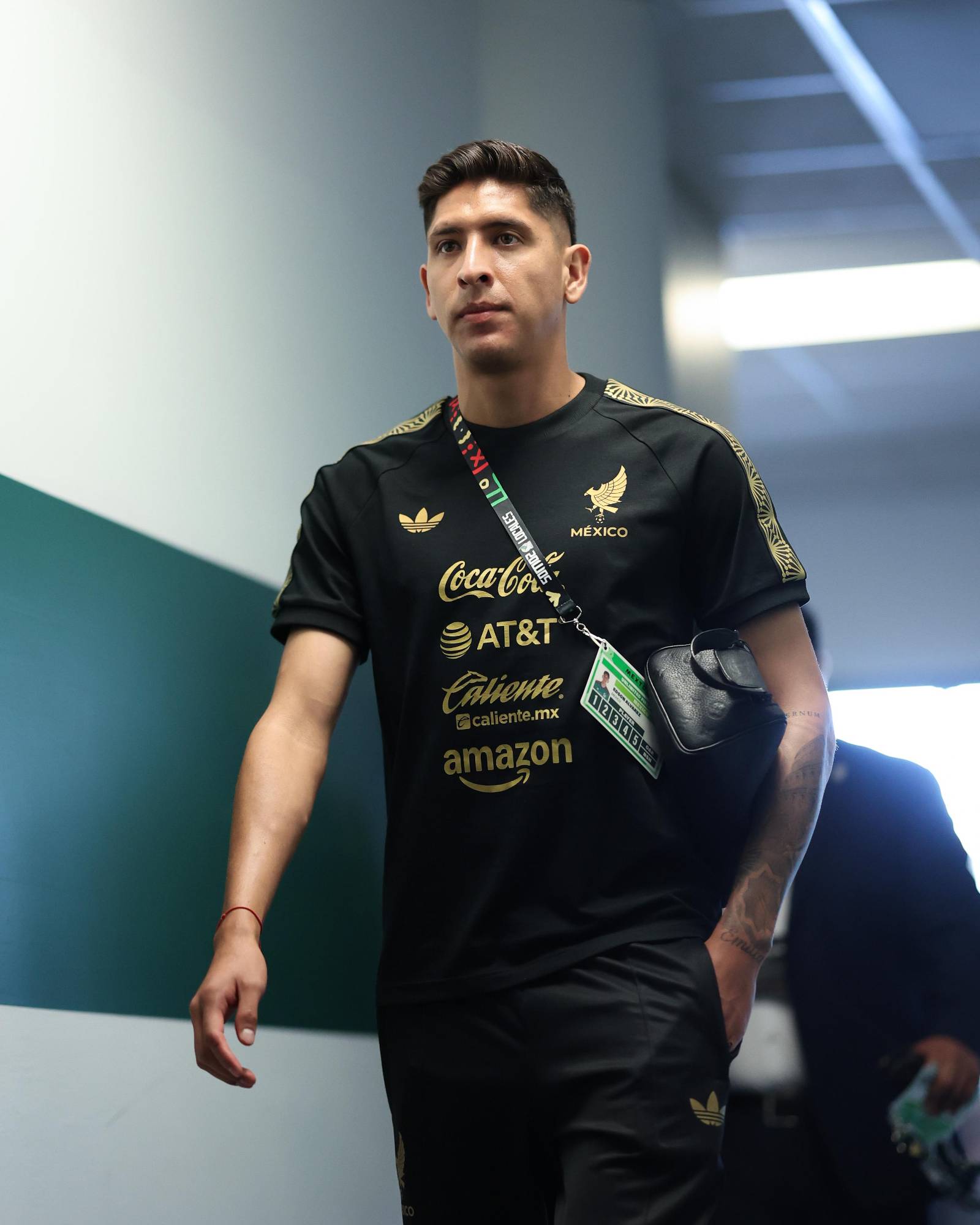 $!Edson Álvarez jugaría con el Colonia; reportan acuerdo con West Ham para su préstamo