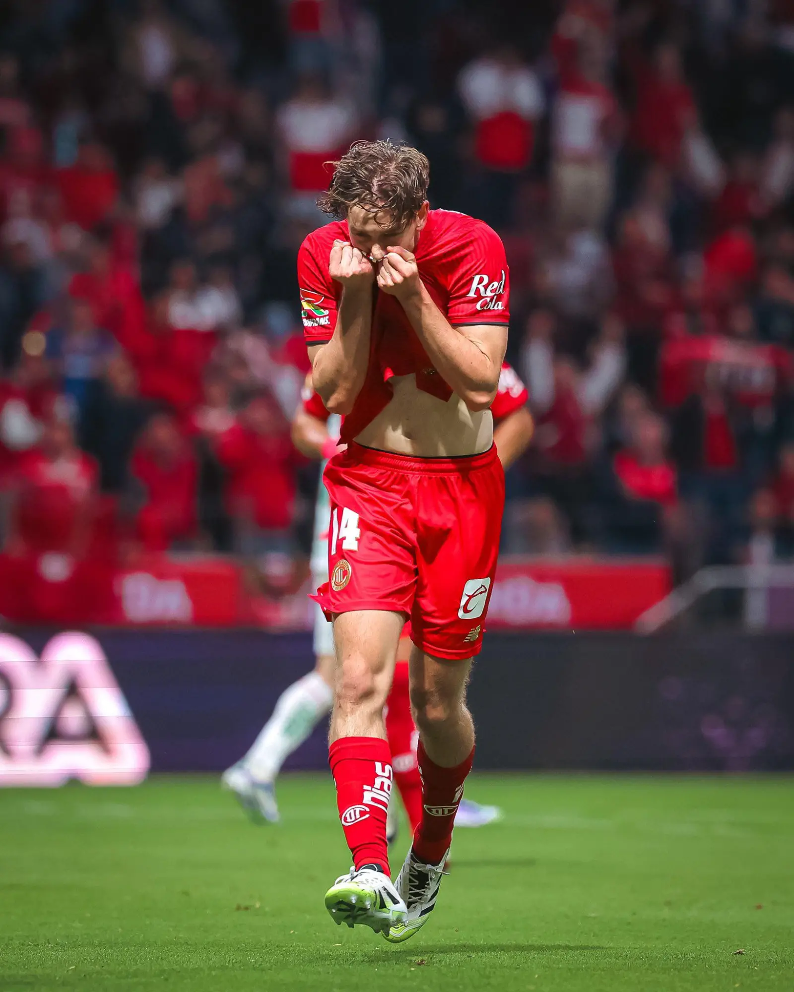 $!Marcel Ruiz se rompe y se despide del Mundial 2026