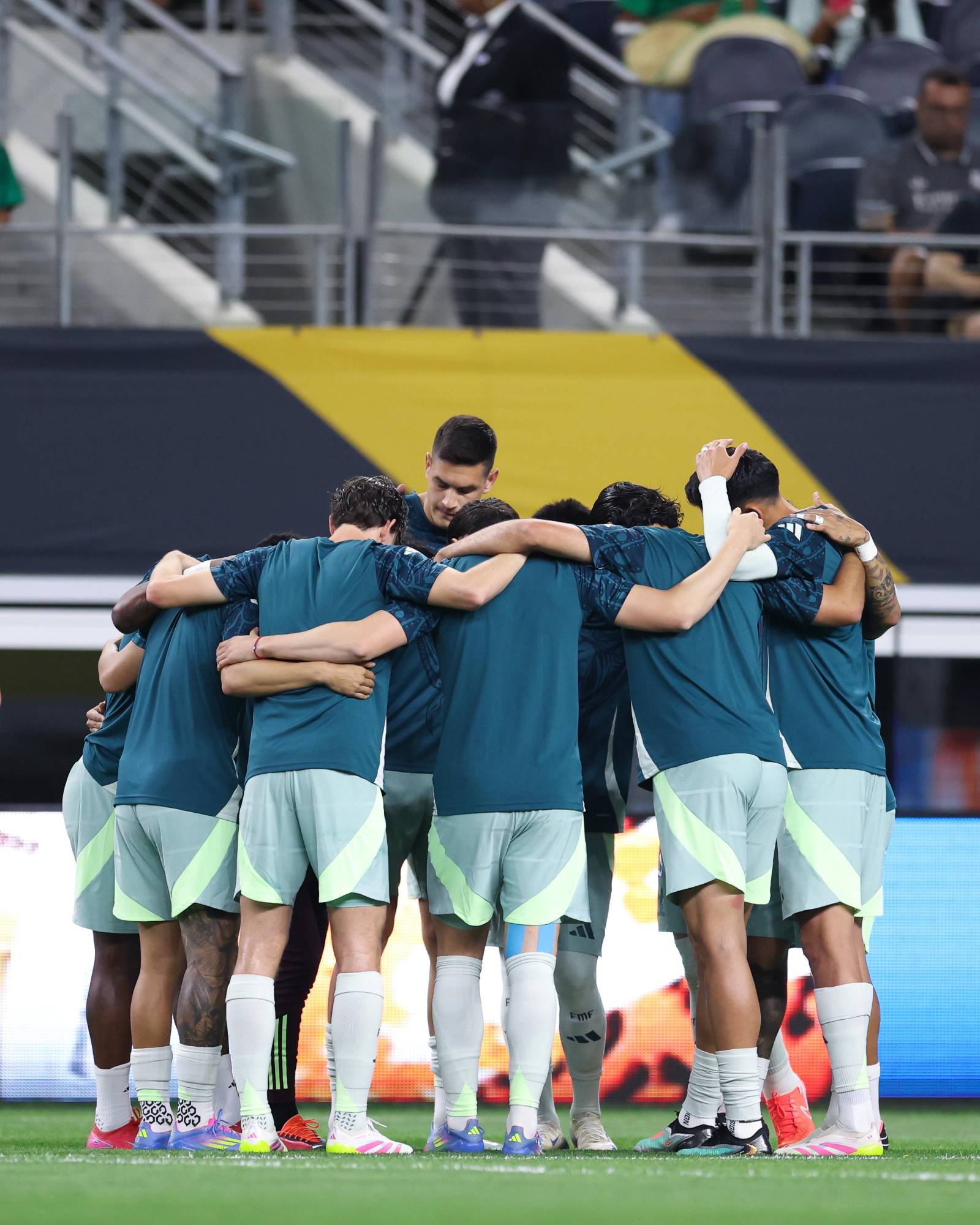 $!México enfrenta a Costa Rica para decidir el líder de grupo