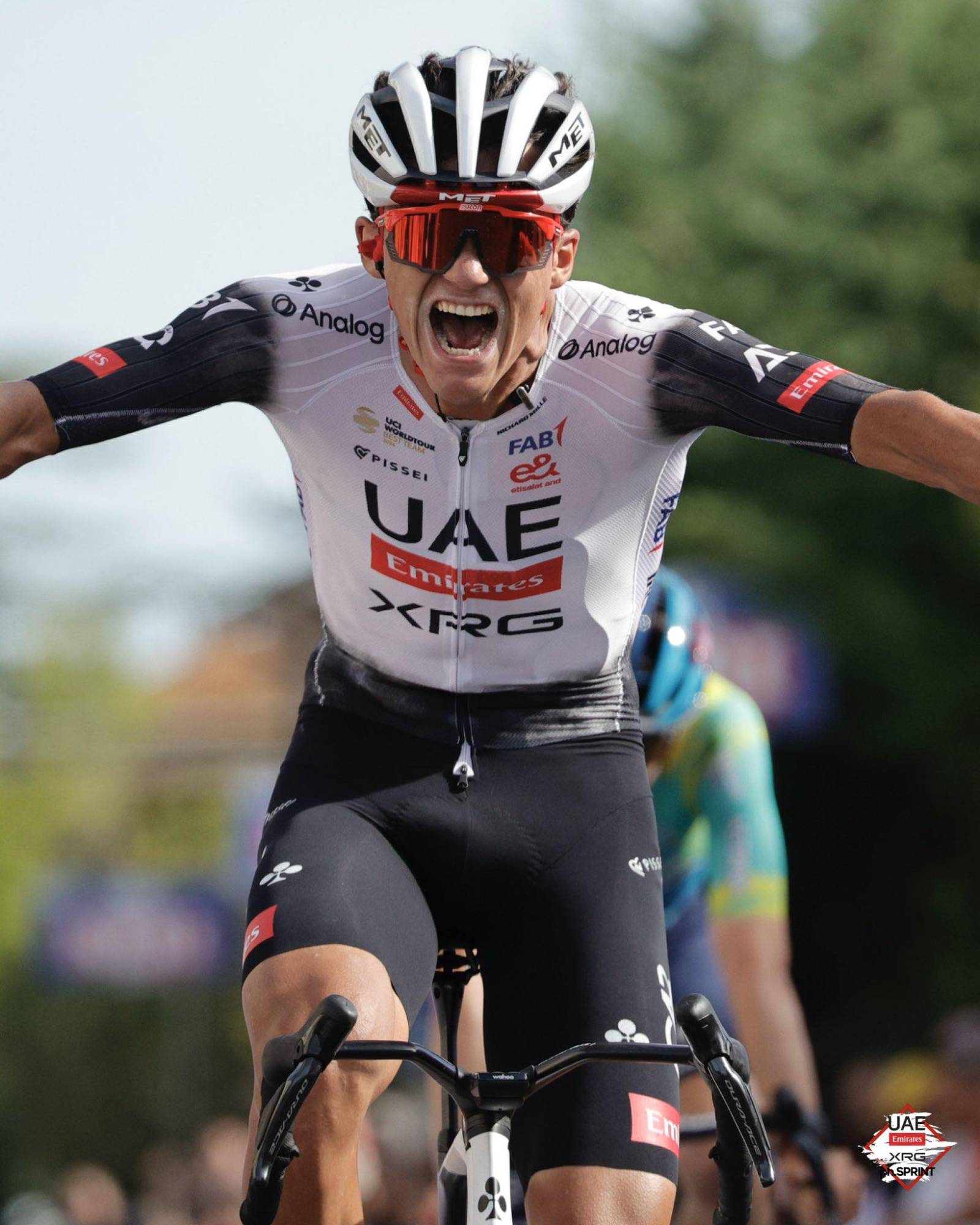 $!Isaac del Toro conquista Larciano y se convierte en el primer latinoamericano en ganar el GP Industria &amp; Artigianato