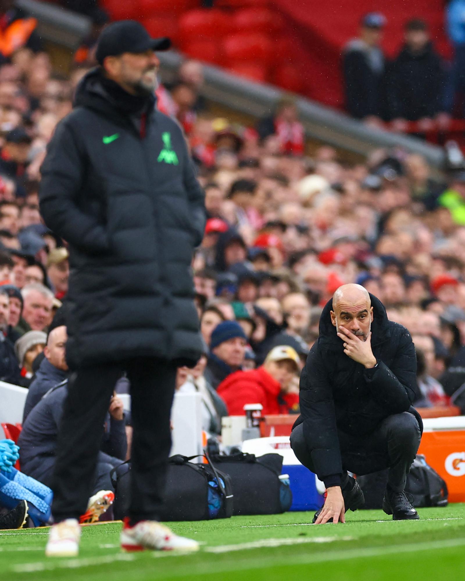 $!El Liverpool y el Manchster City dejan líder al Arsenal