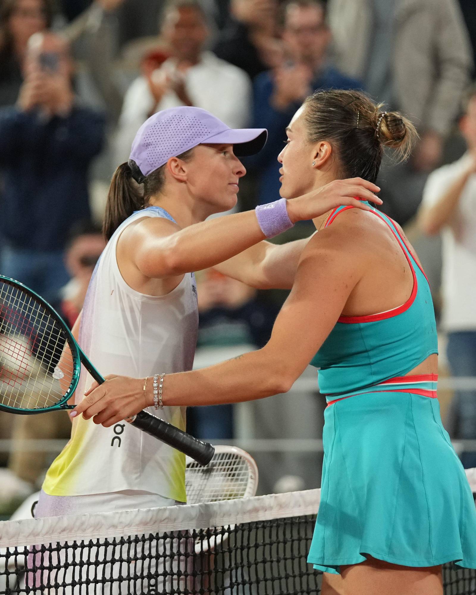 $!Sabalenka destrona a Swiatek y alcanza su primera final de Roland Garros