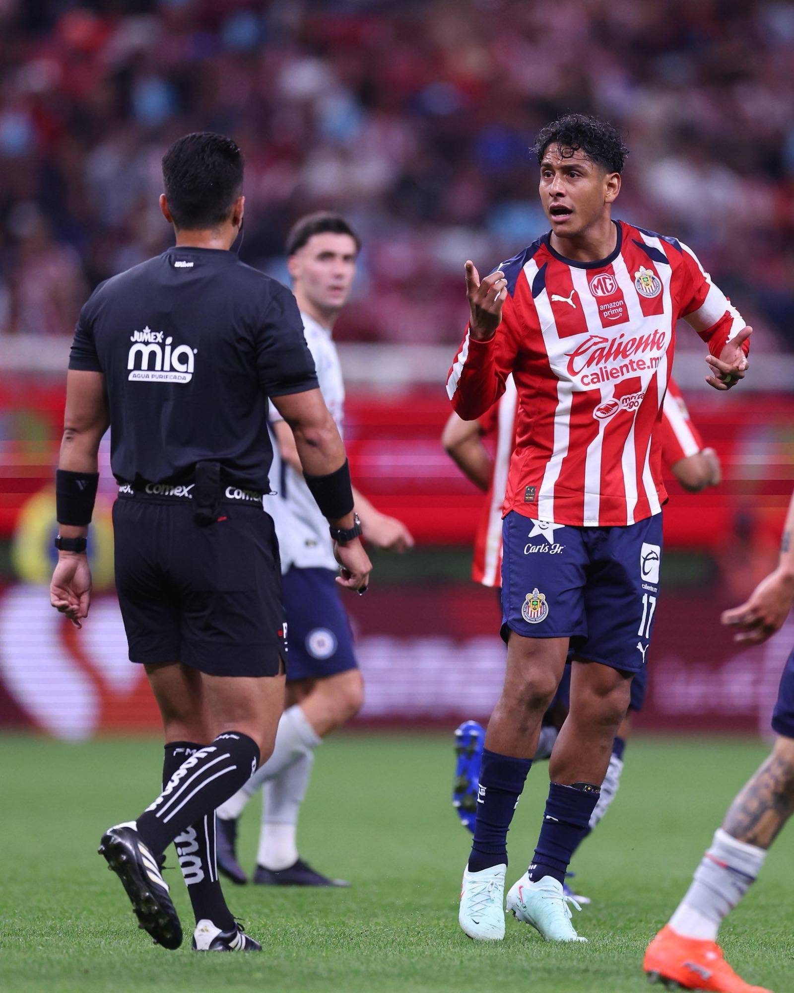 $!Chivas y Cruz Azul empatan sin goles en la ida de cuartos
