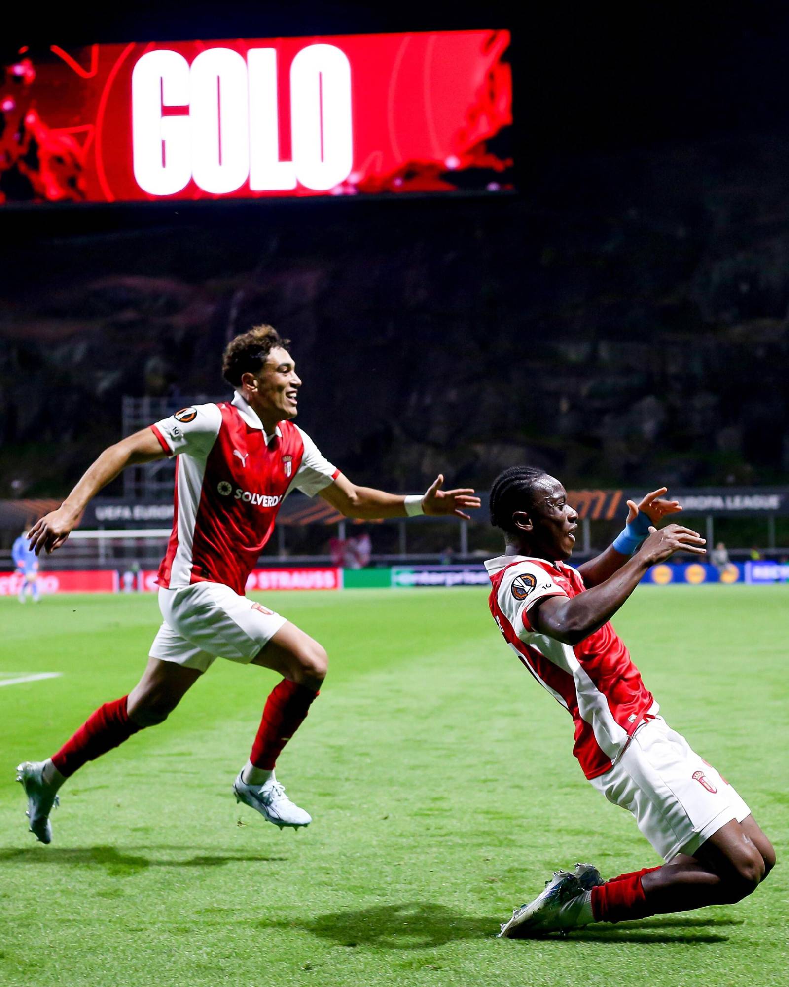 $!Braga toma ventaja en semifinales de Europa League con gol agónico de Mario Dorgeles