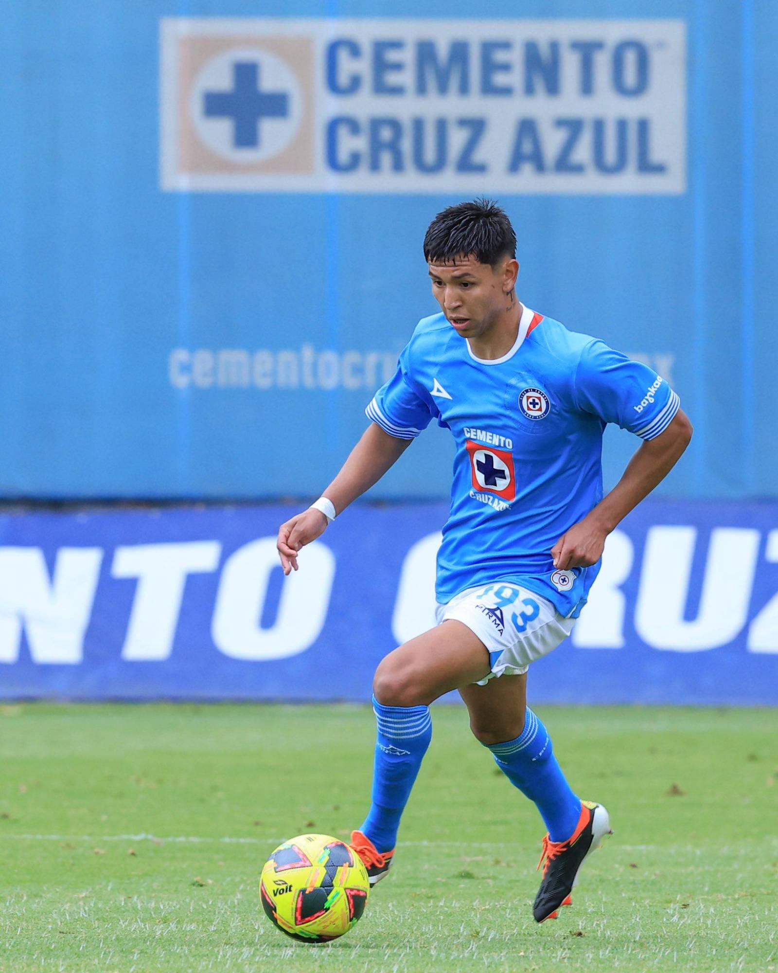 $!Sinaloense Jaziel Mendoza da el salto a la Liga MX con Cruz Azul