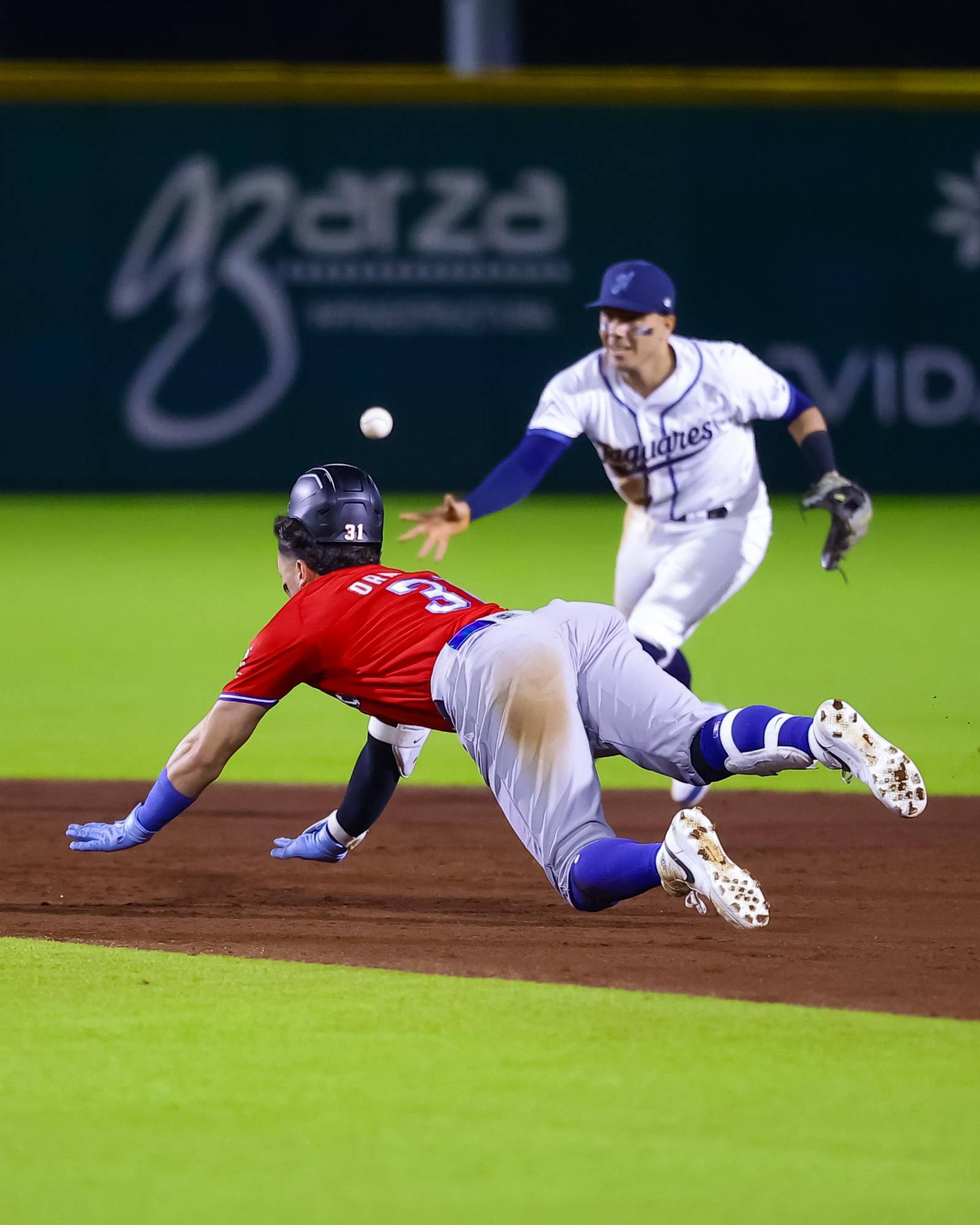 $!Jaguares aprovecha los ataques tempranos y quita el invicto a Charros de Jalisco