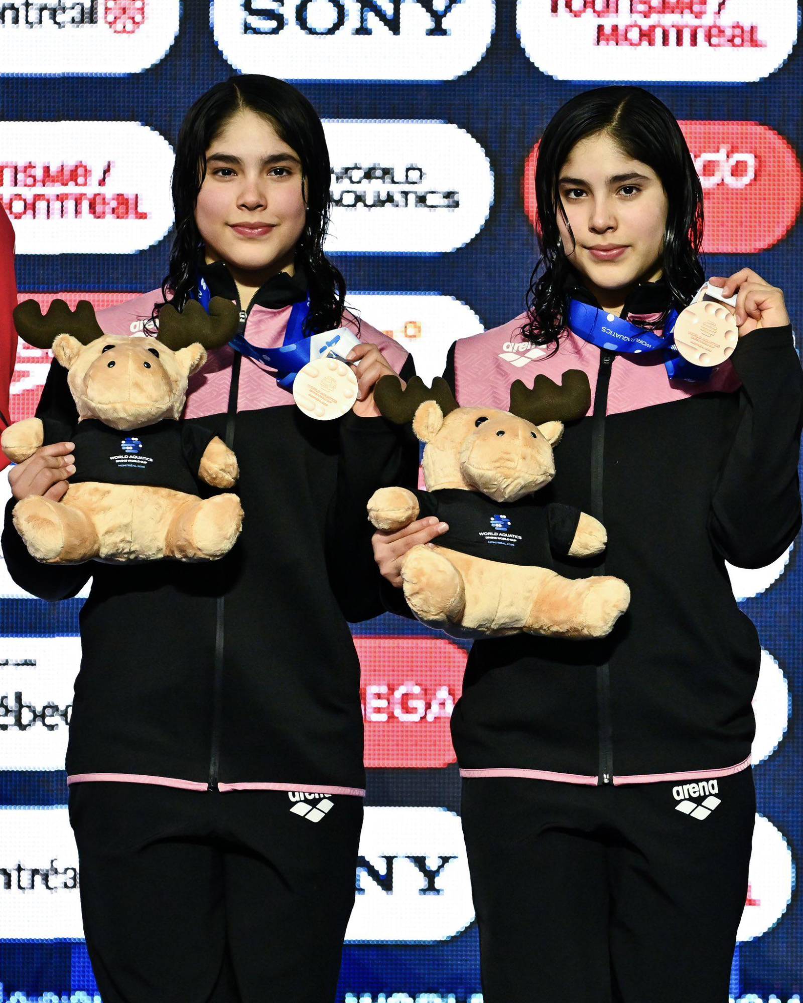 $!Las gemelas Mía y Lía Cueva suman bronce histórico en Montreal