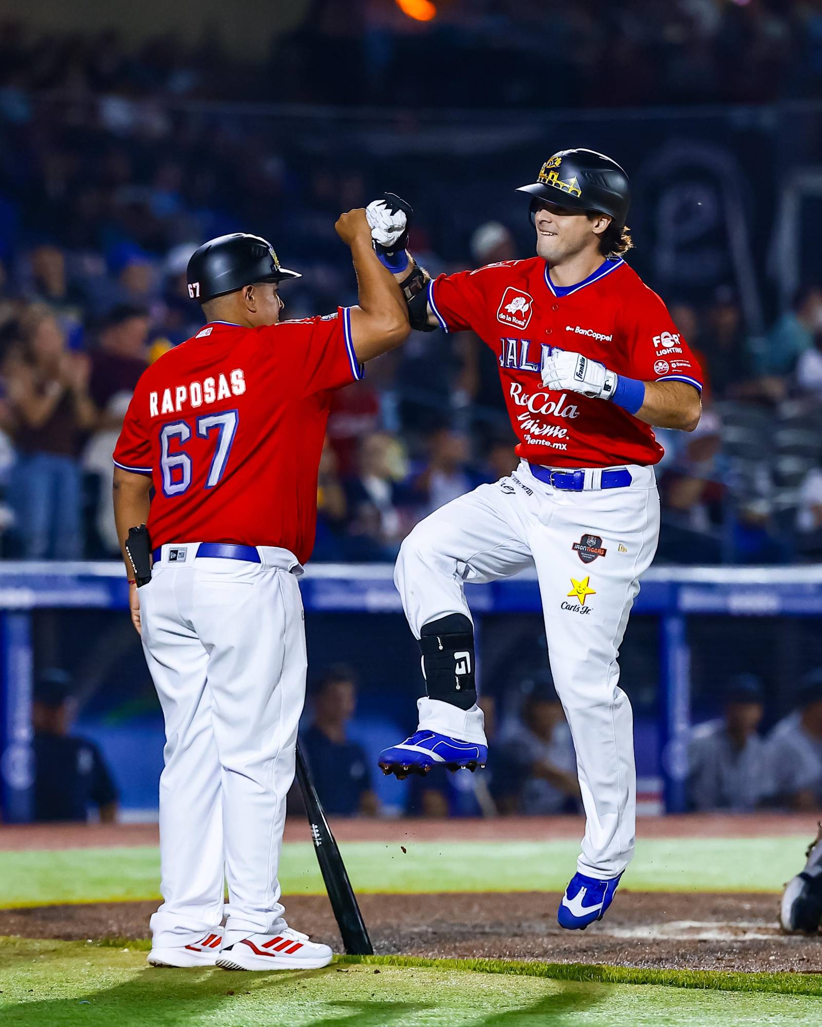 $!Charros arranca la defensa de su bicampeonato con triunfo ante Jaguares