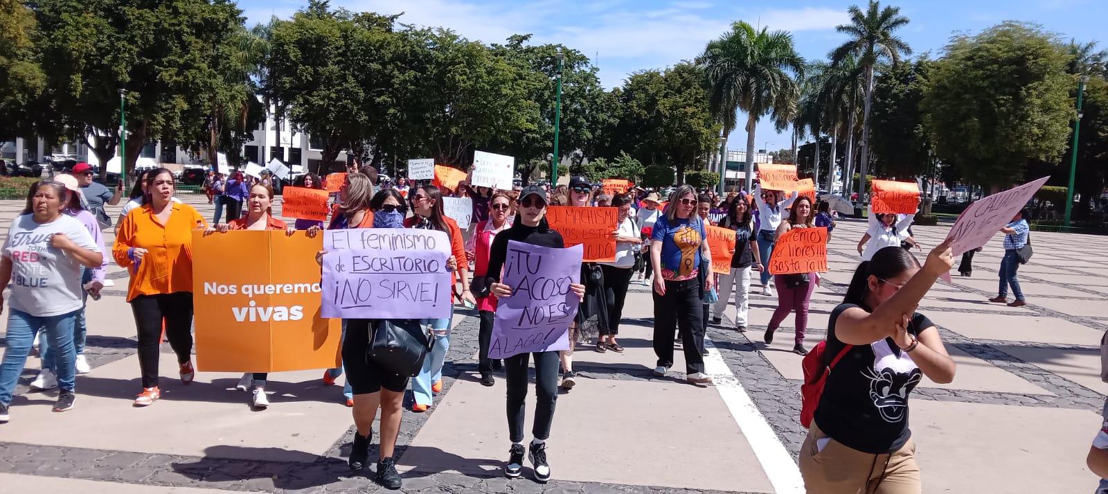 $!Gritos de lucha retumban en calles de Culiacán por el 8M