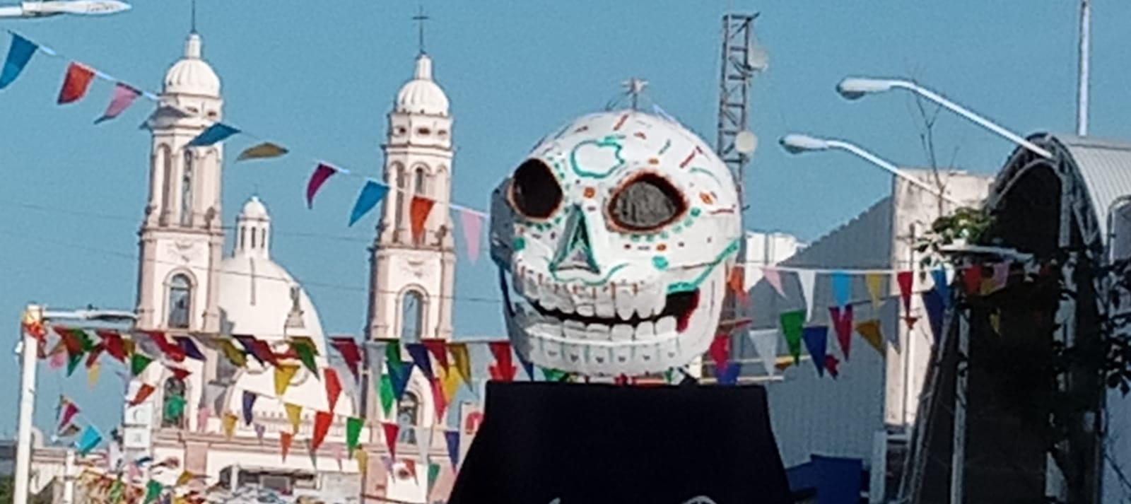 $!Festeja UAS su 43 celebración del Día de Muertos, en Culiacán