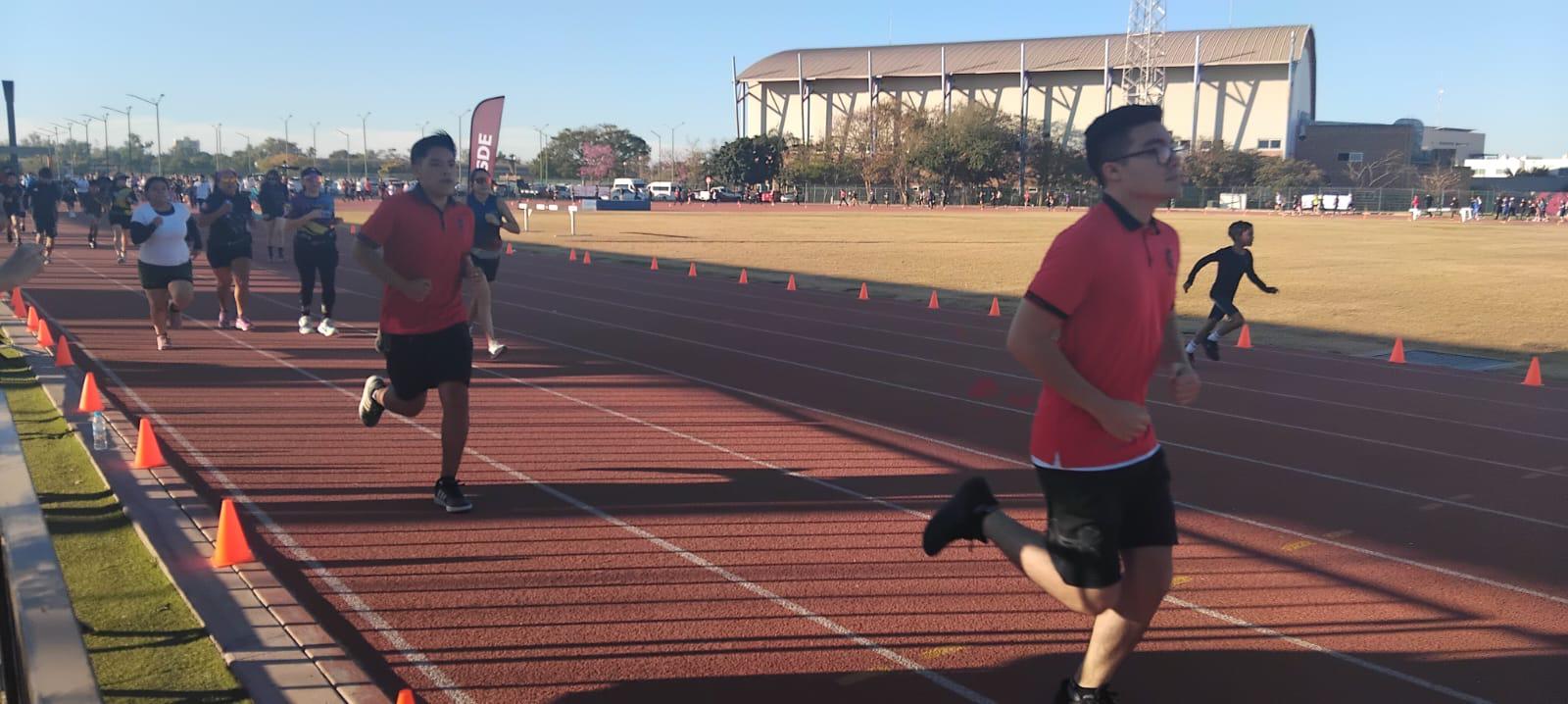 $!En medio de operativo de seguridad, realiza Gobierno de Sinaloa una carrera por la paz