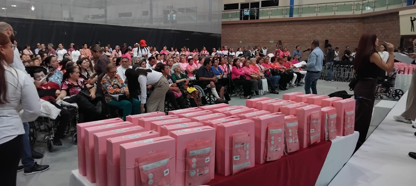 $!Gobierno de Sinaloa entrega prótesis y aparatos funcionales a más de mil personas