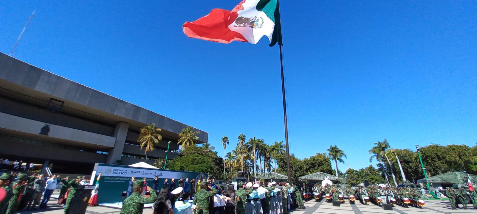 $!Inaugura Ejército la exposición ‘La Gran Fuerza de México’, en Palacio de Gobierno, en Culiacán