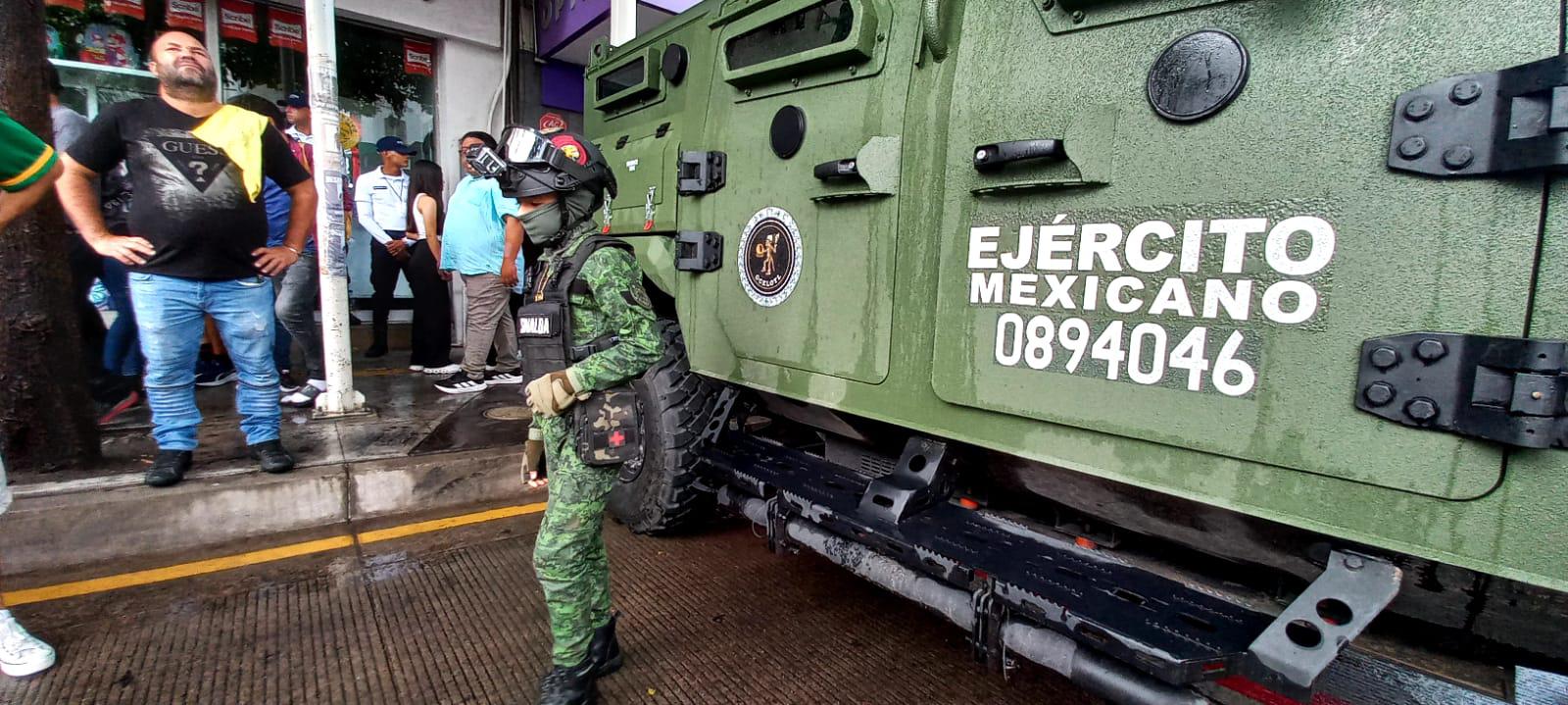 $!Baja afluencia marca desfile por la Independencia de México en Culiacán