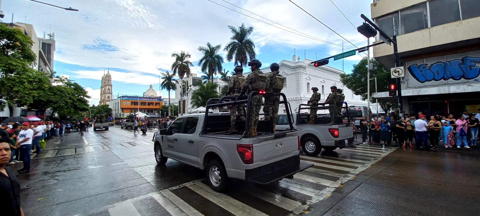 $!Baja afluencia marca desfile por la Independencia de México en Culiacán
