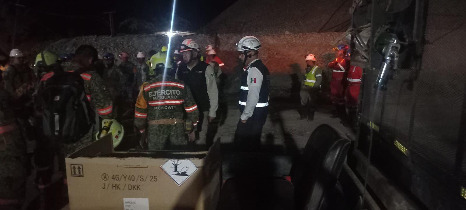 $!Más de 300 elementos realizan labores ininterrumpidas para rescate de 4 mineros en Rosario