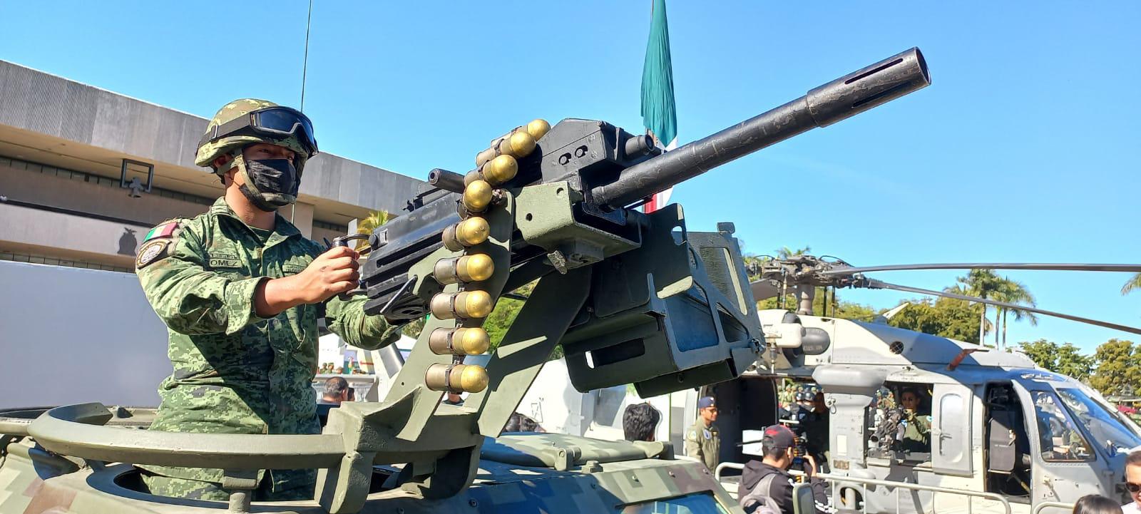 $!Inaugura Ejército la exposición ‘La Gran Fuerza de México’, en Palacio de Gobierno, en Culiacán