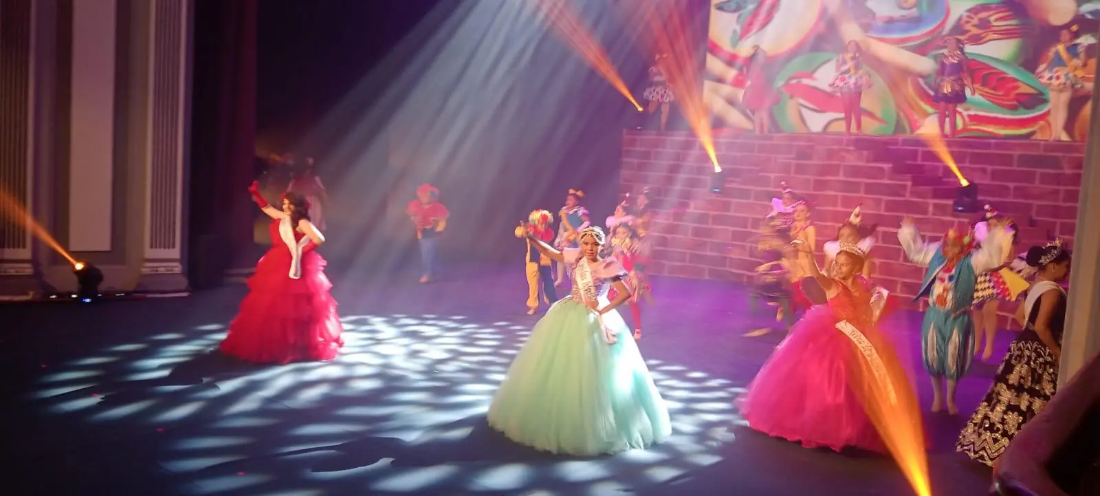 $!Ya hay aspirantes a las coronas del Carnaval de Mazatlán 2027