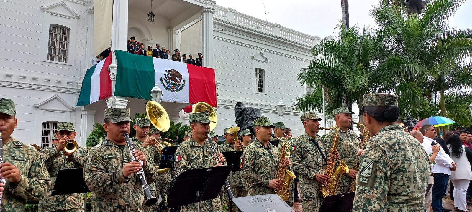 $!Baja afluencia marca desfile por la Independencia de México en Culiacán