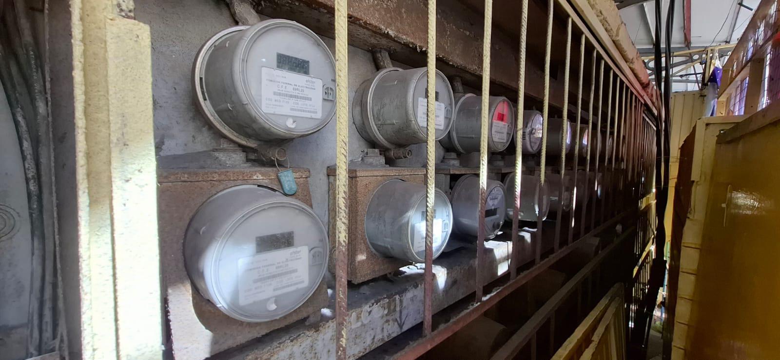 $!Proyecto de electrificación del mercado Pino Suárez lleva avance del 20% y estaba autorizado: locatarios