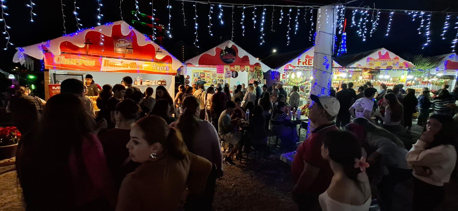 $!Villa Navideña sigue atrayendo a miles de mazatlecos; en Navidad fue visitada por 23 mil personas