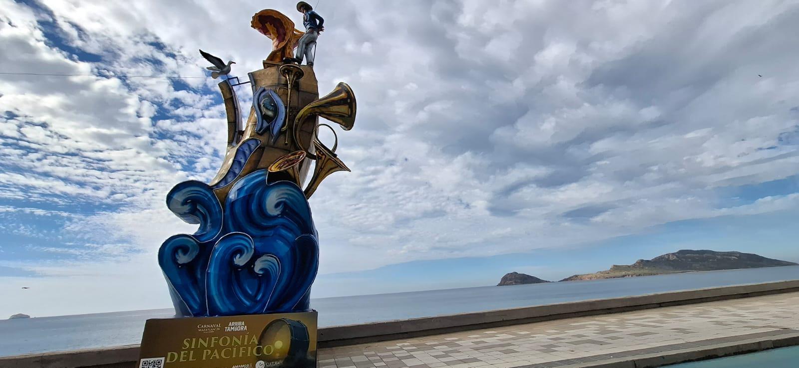 $!Toman vida los monigotes del Carnaval de Mazatlán 2026 ‘¡Arriba la Tambora!’